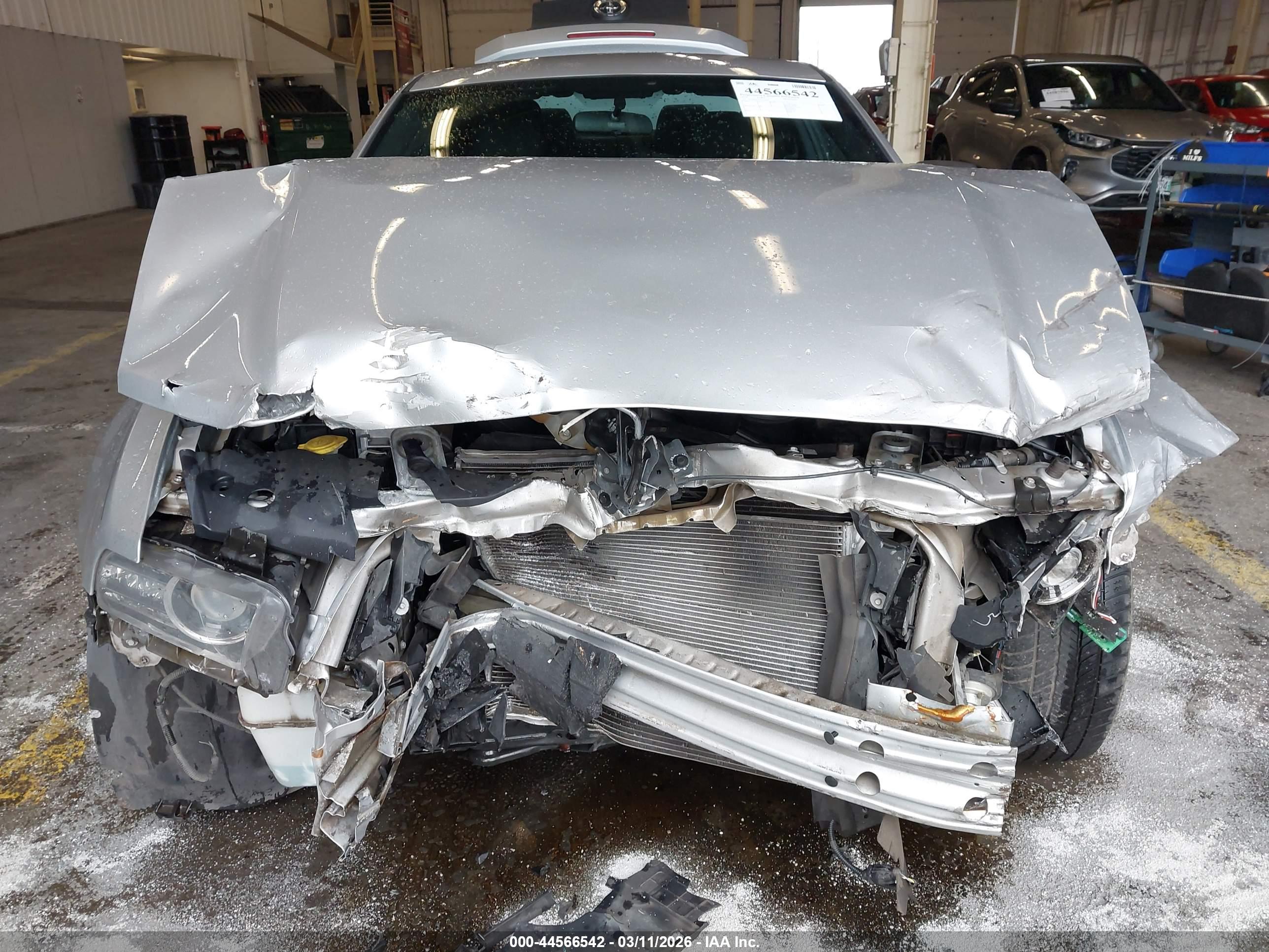 FORD MUSTANG image 6