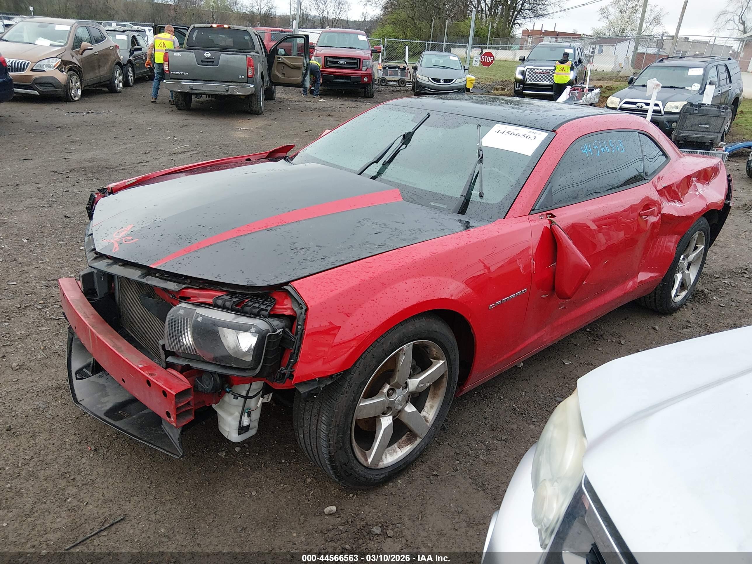 CHEVROLET CAMARO image 2