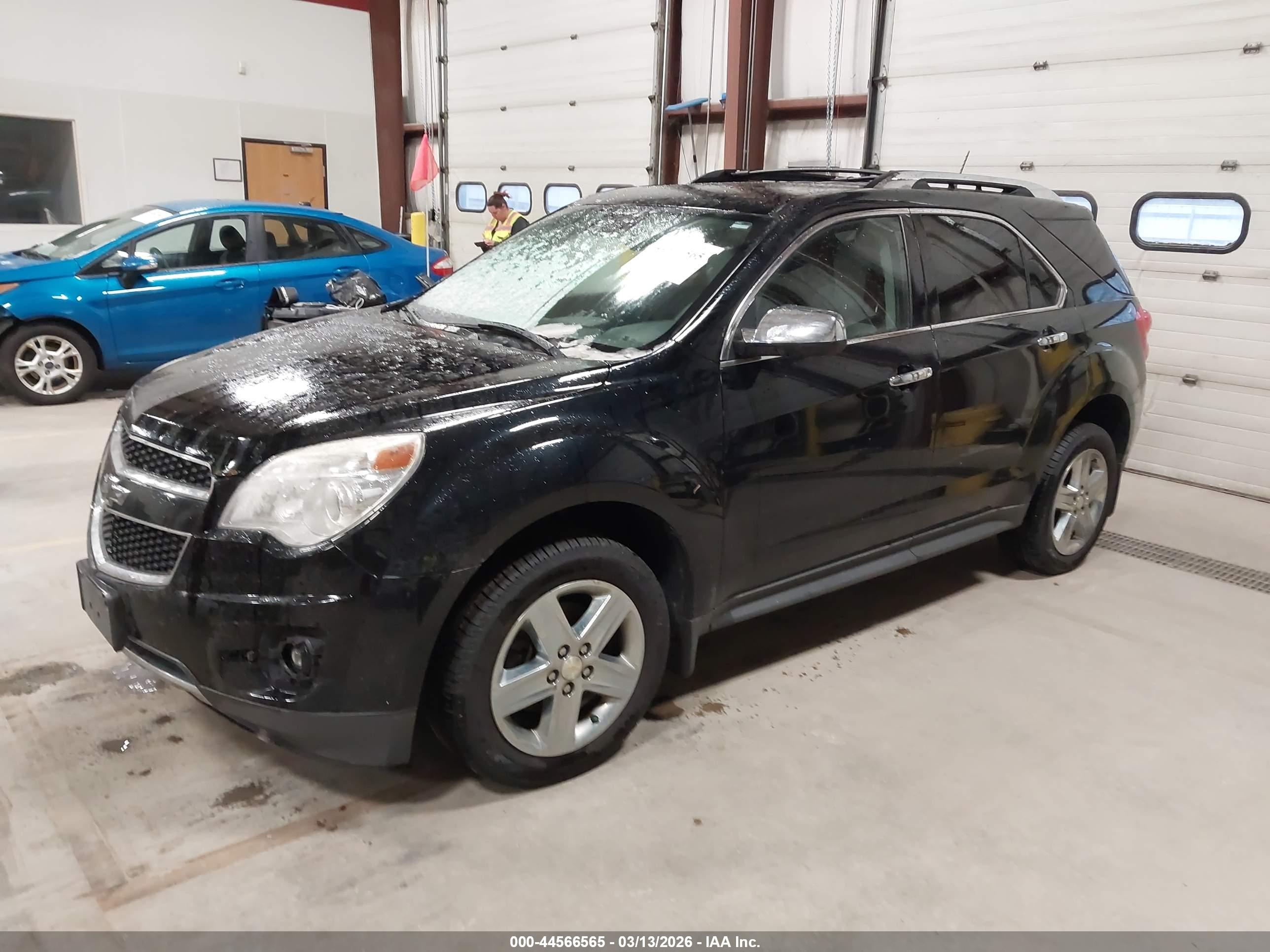CHEVROLET EQUINOX image 2