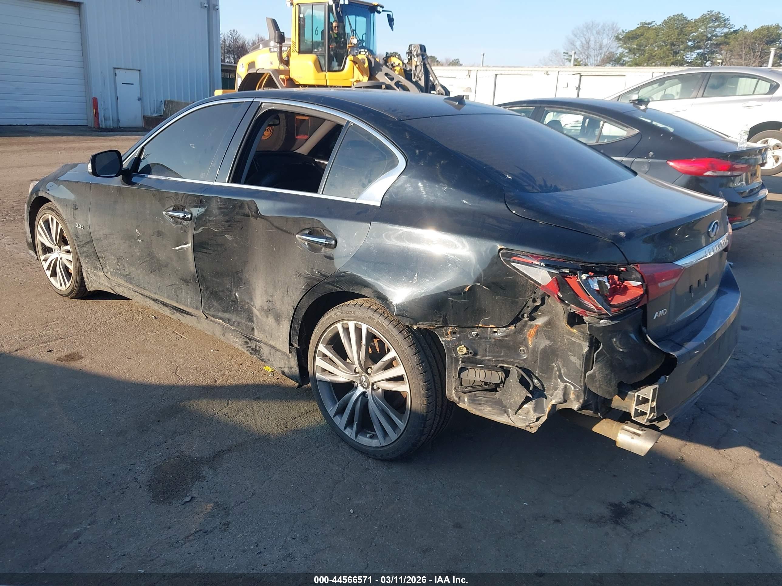 INFINITI Q50 image 3