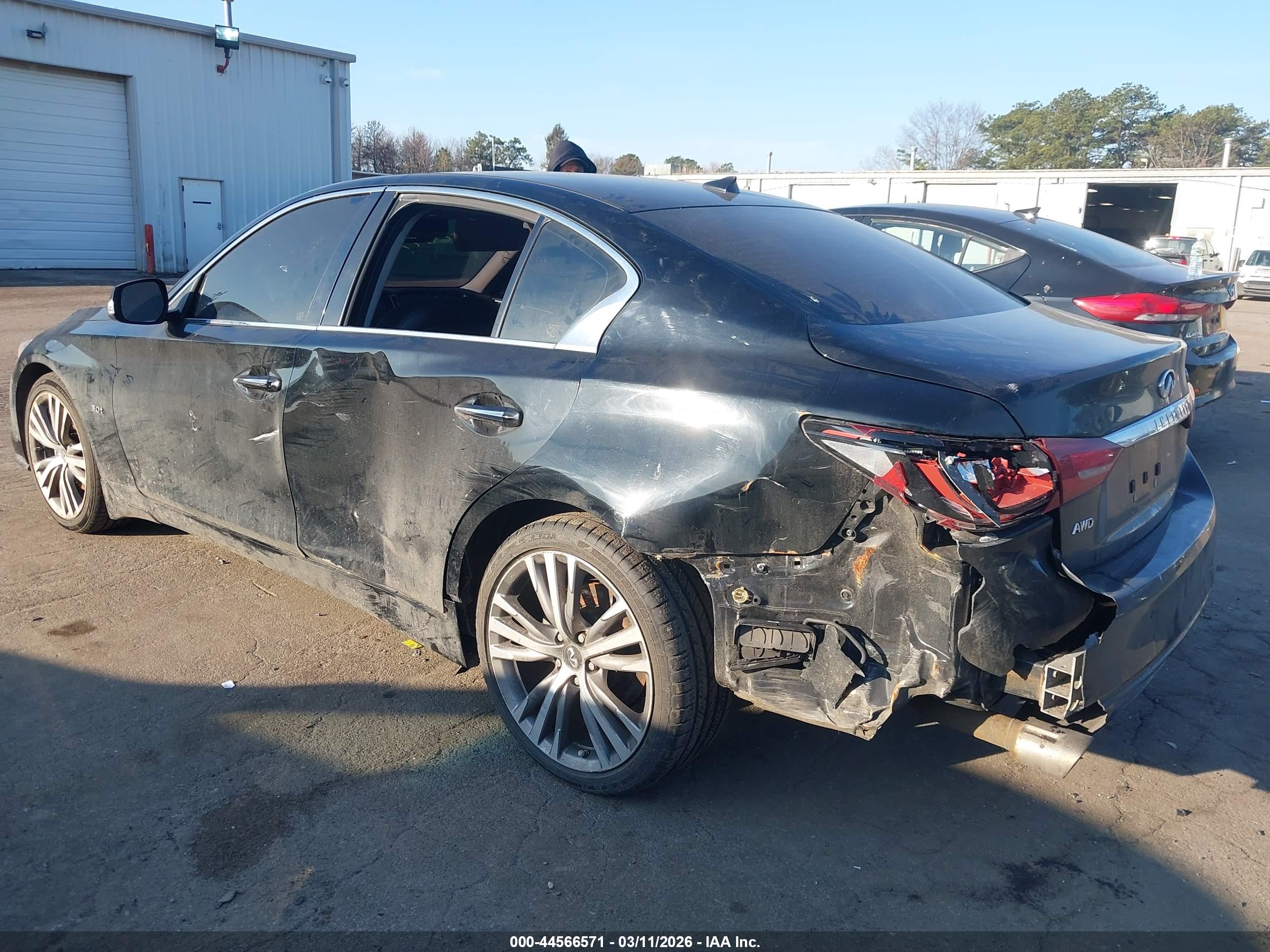 INFINITI Q50 image 6