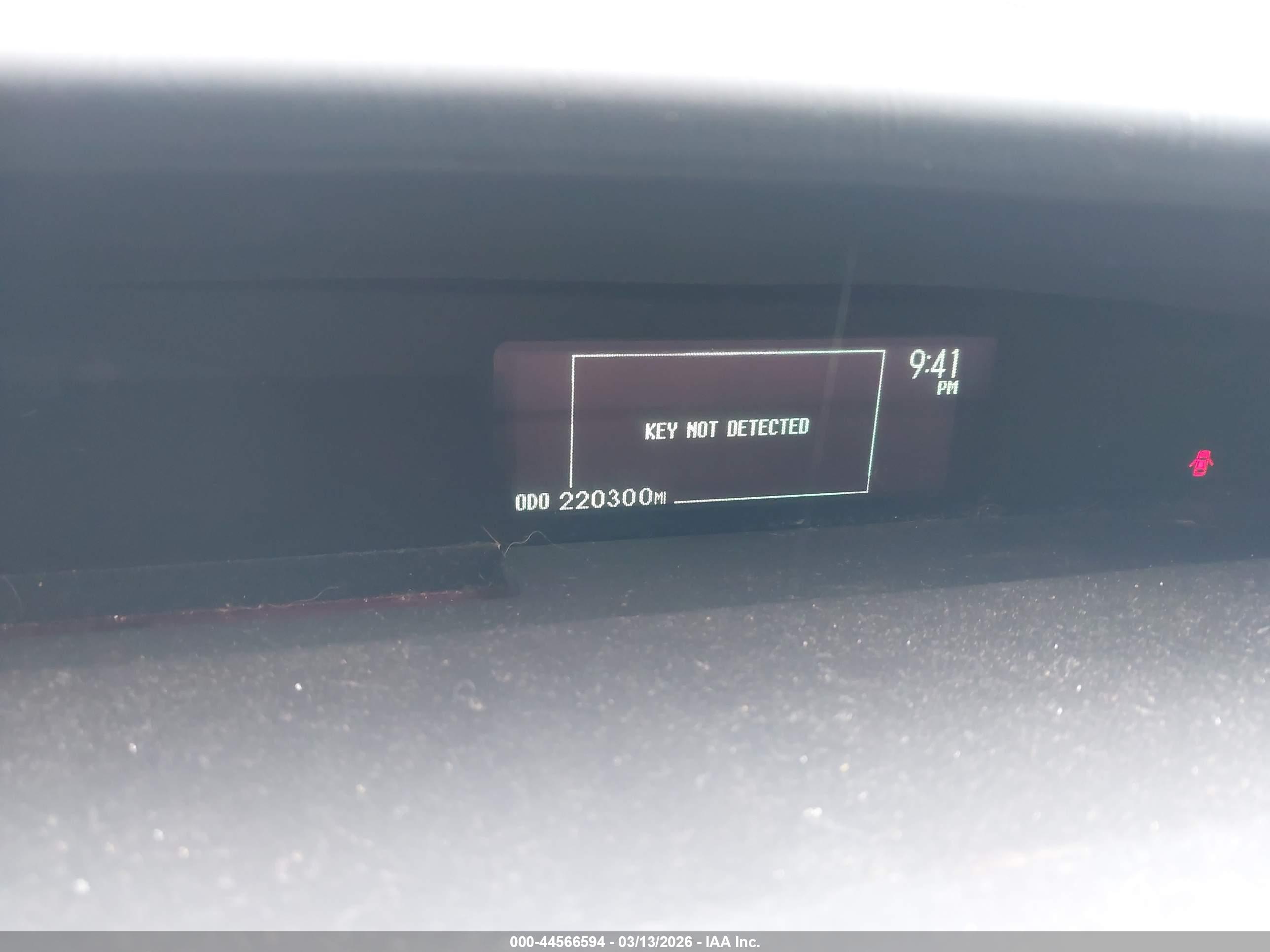 TOYOTA PRIUS image 7