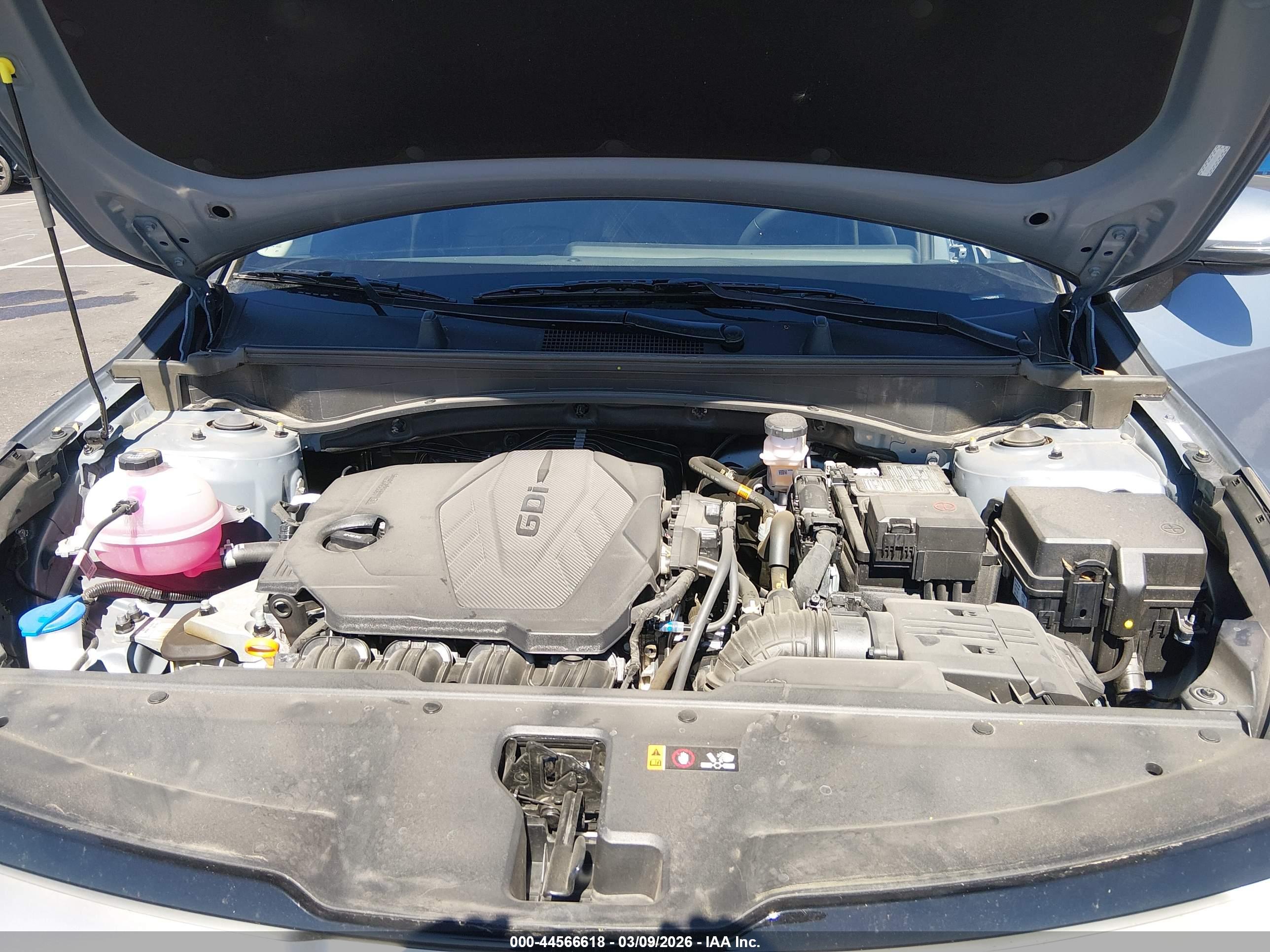KIA SPORTAGE image 10