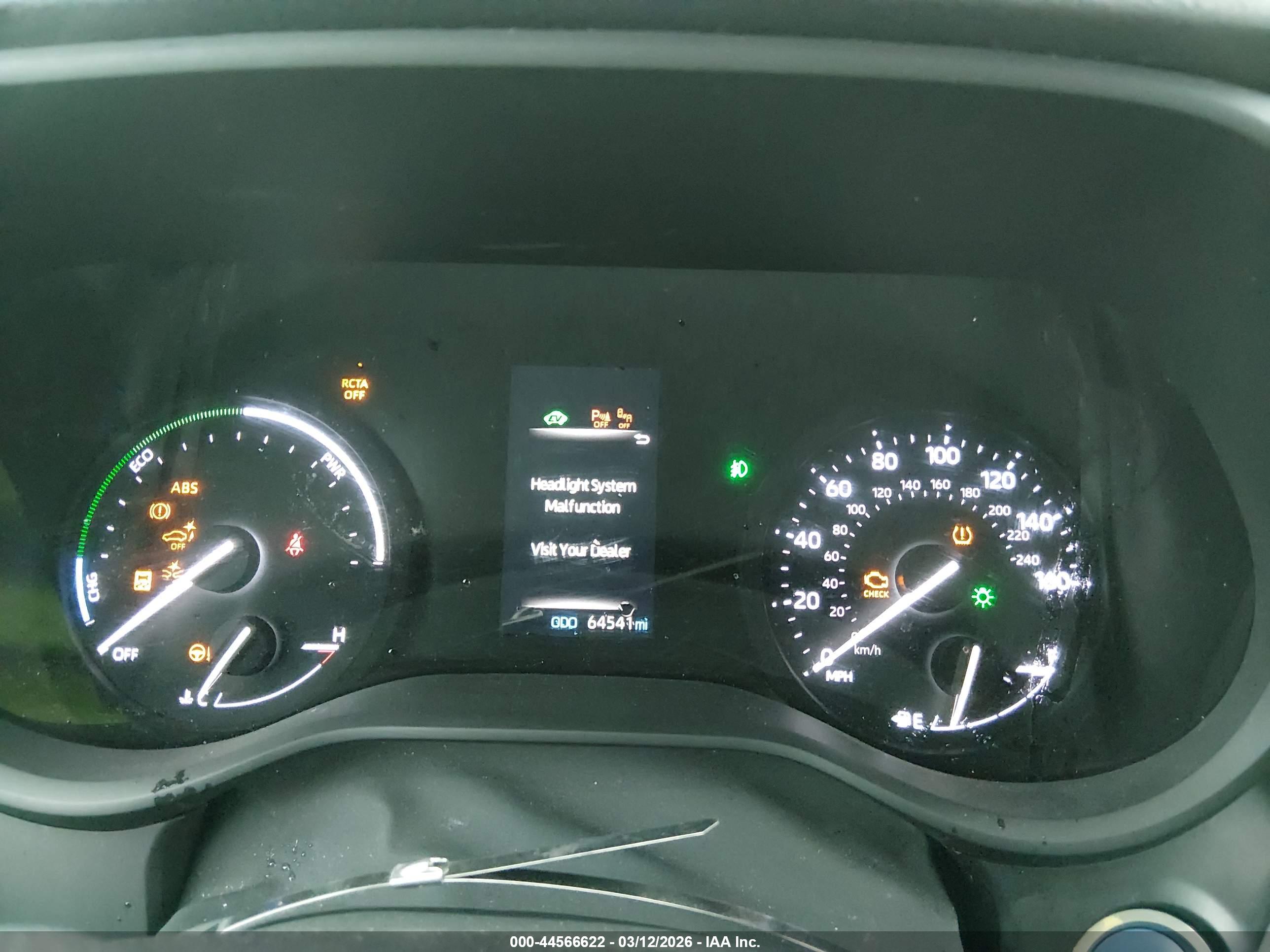 TOYOTA SIENNA image 7