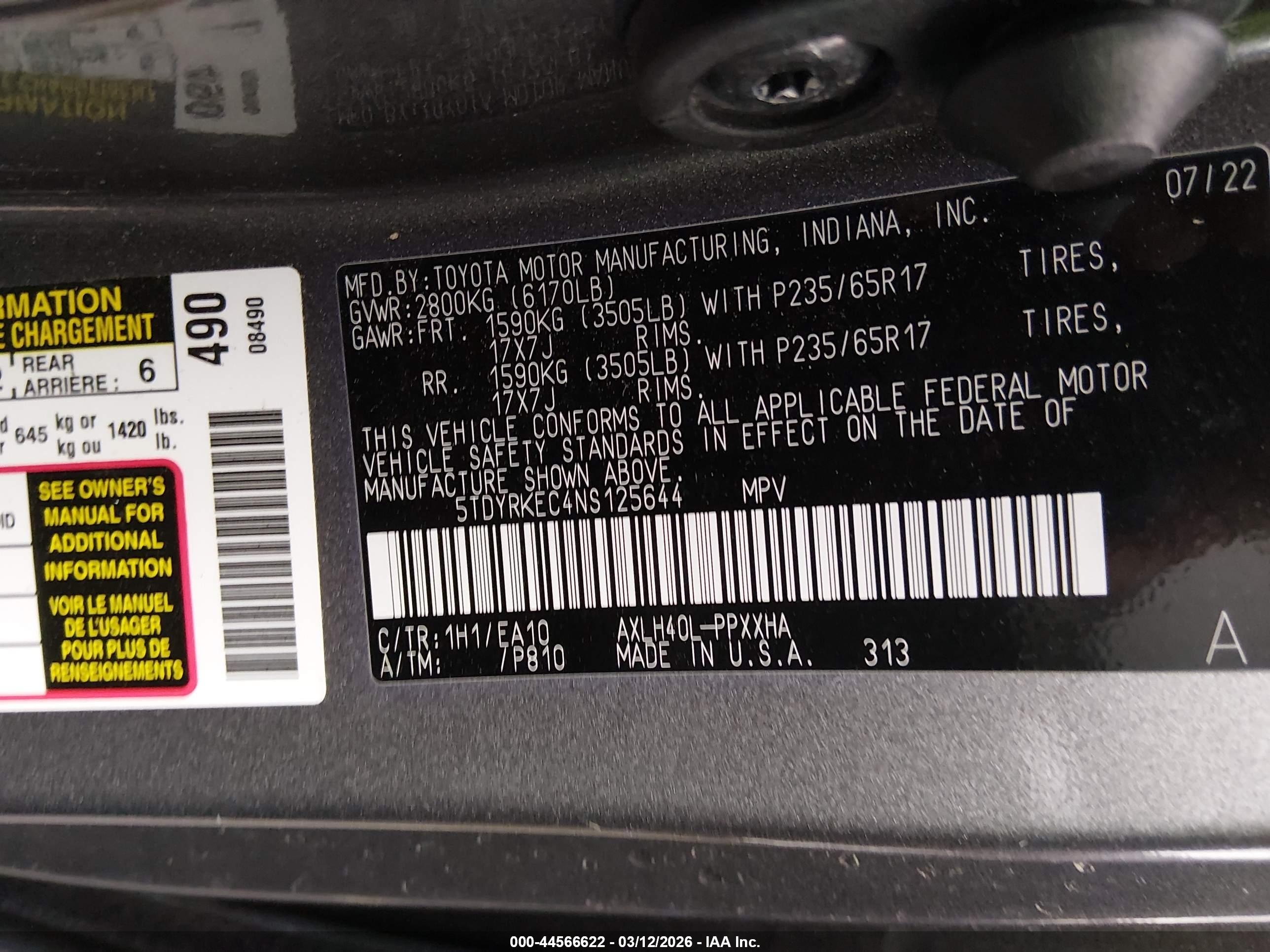 TOYOTA SIENNA image 9