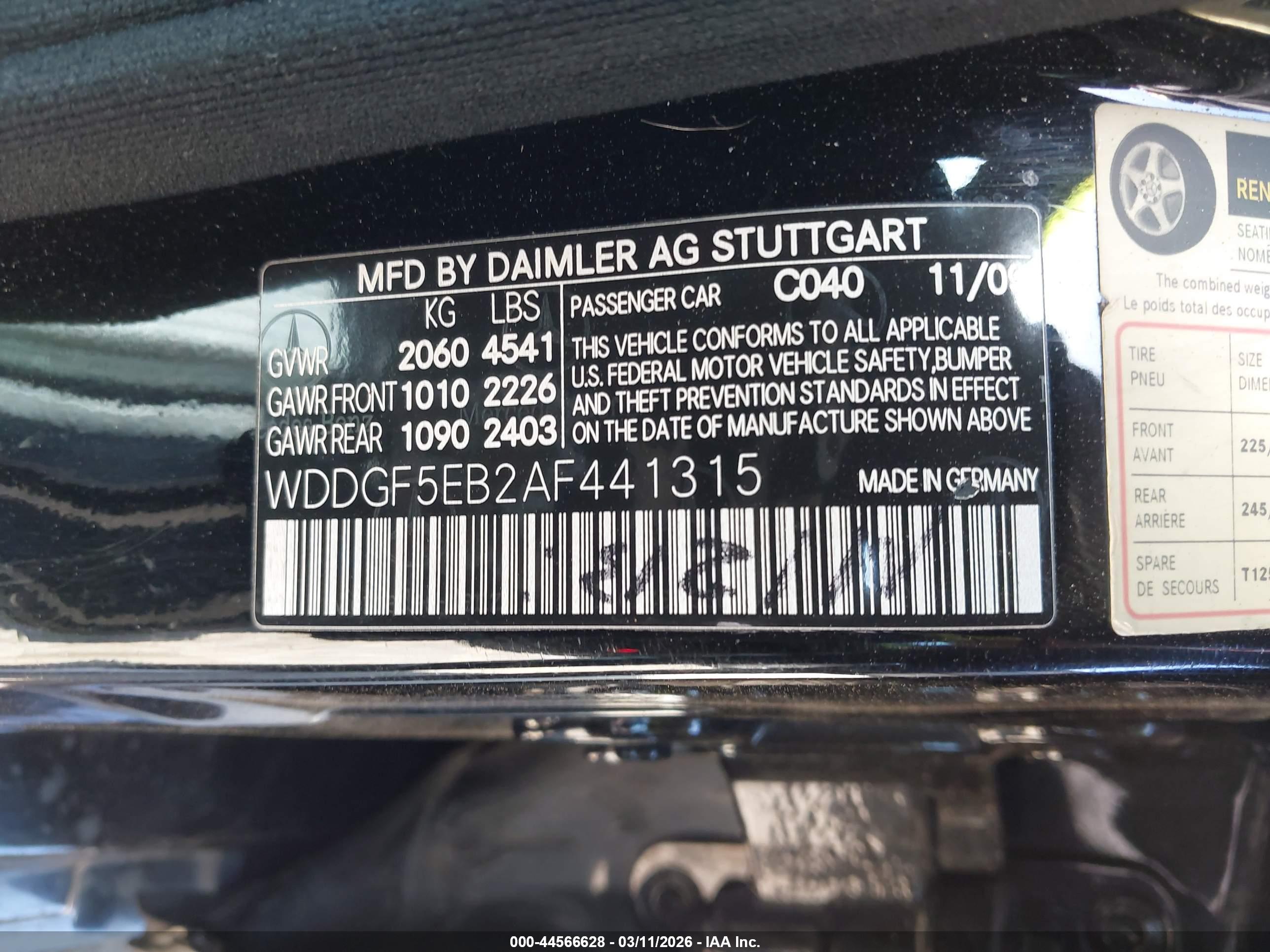 MERCEDES-BENZ C image 9