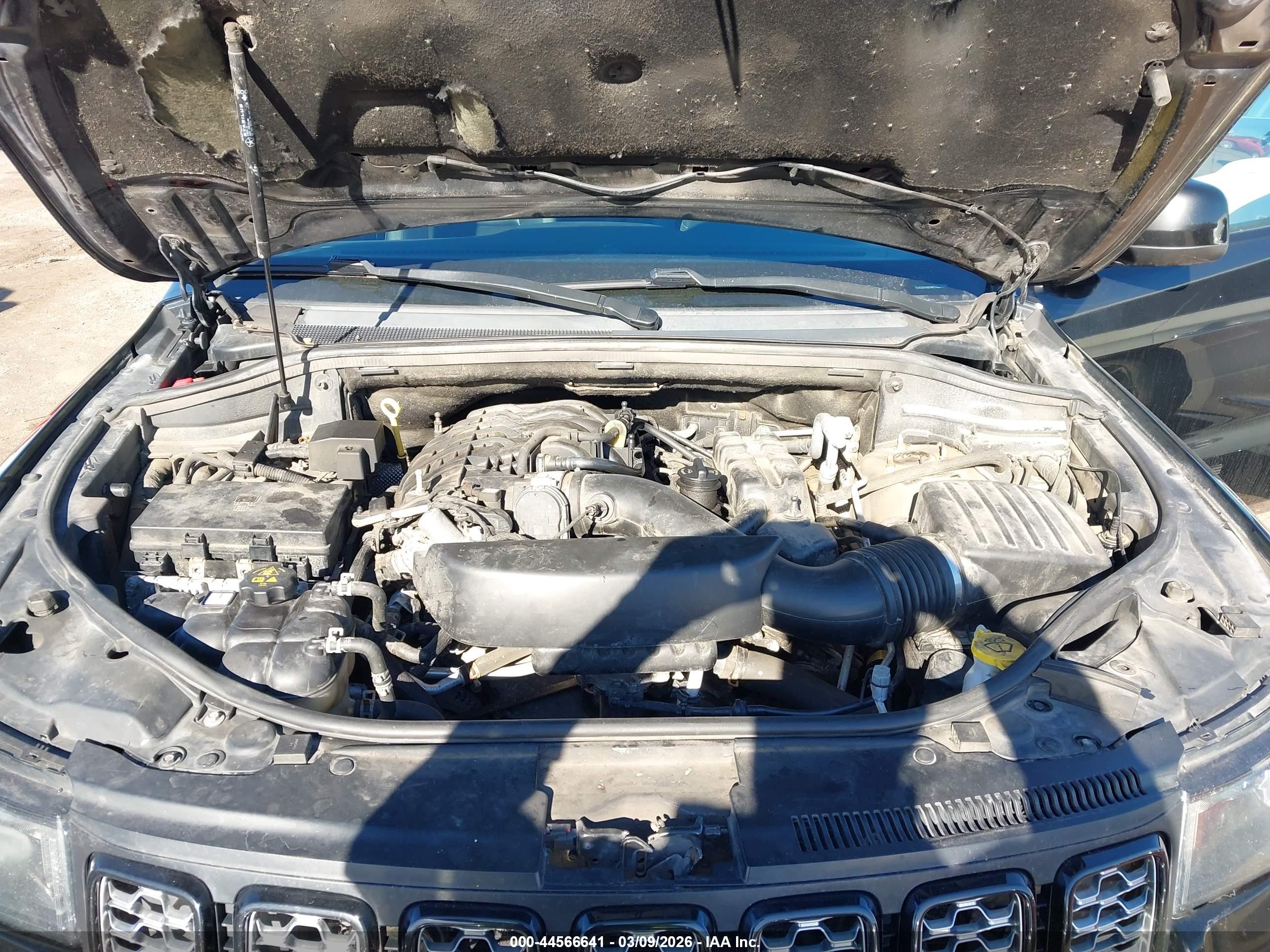 JEEP GRAND image 10