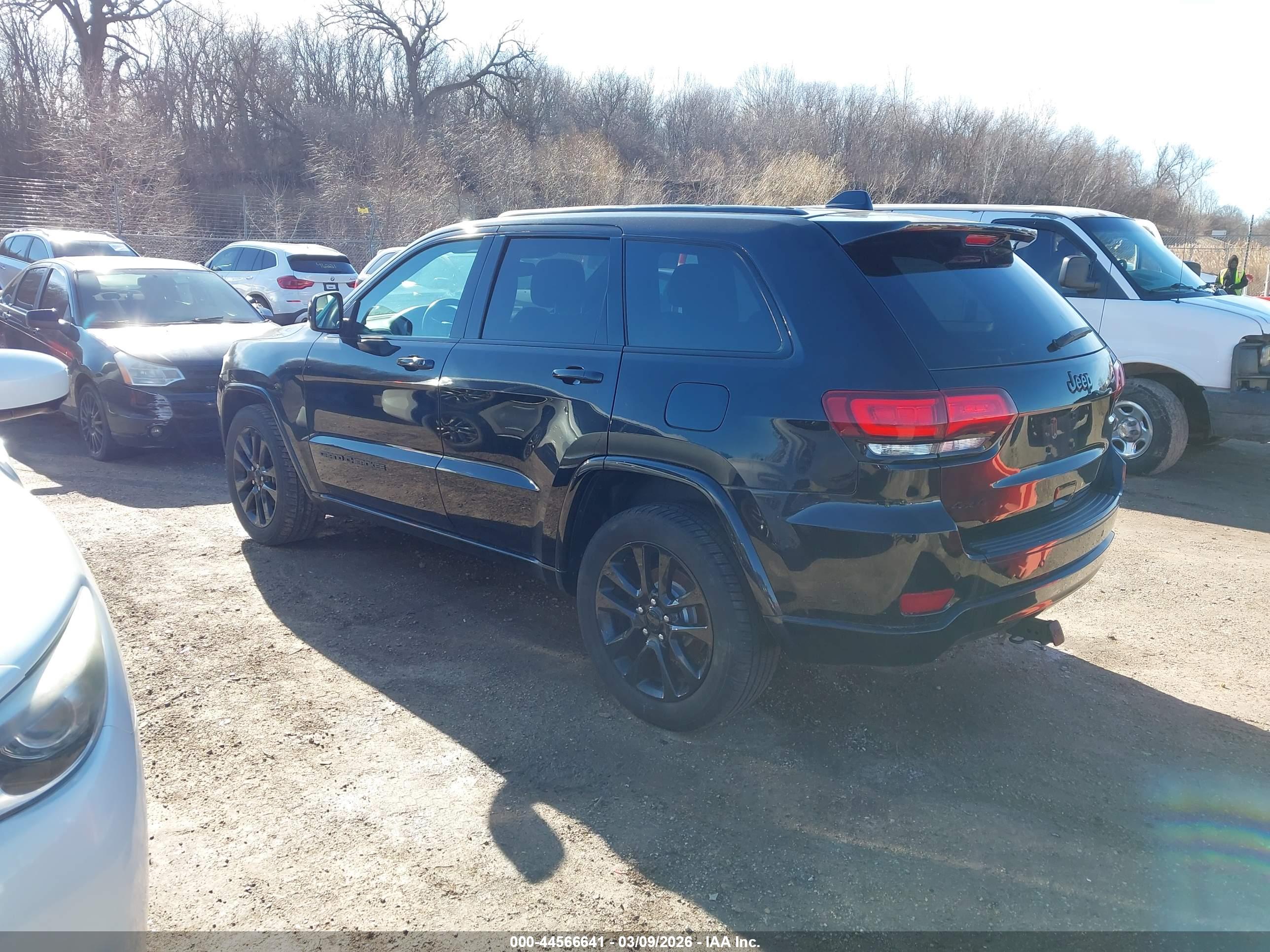 JEEP GRAND image 3