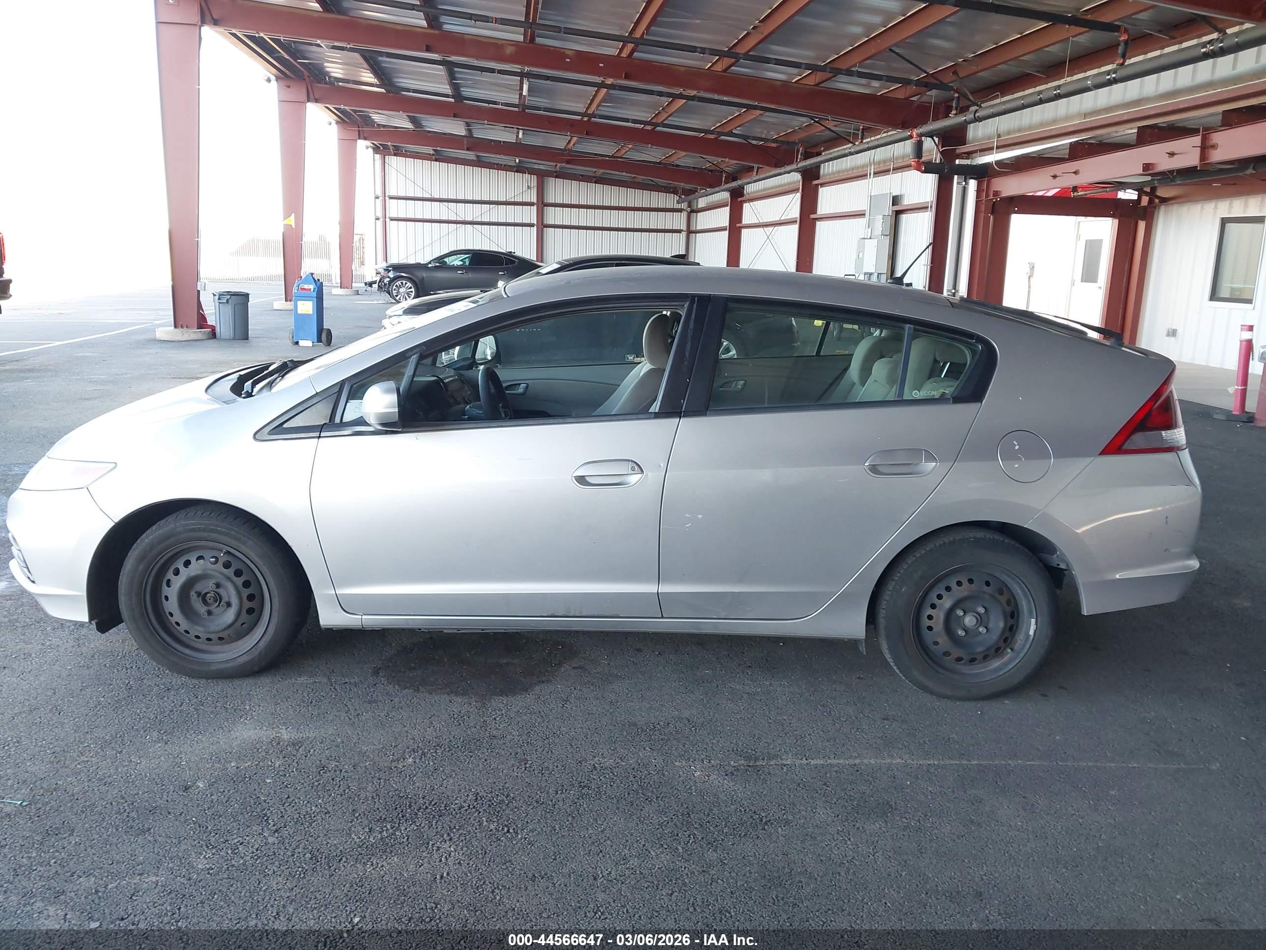 HONDA INSIGHT image 6