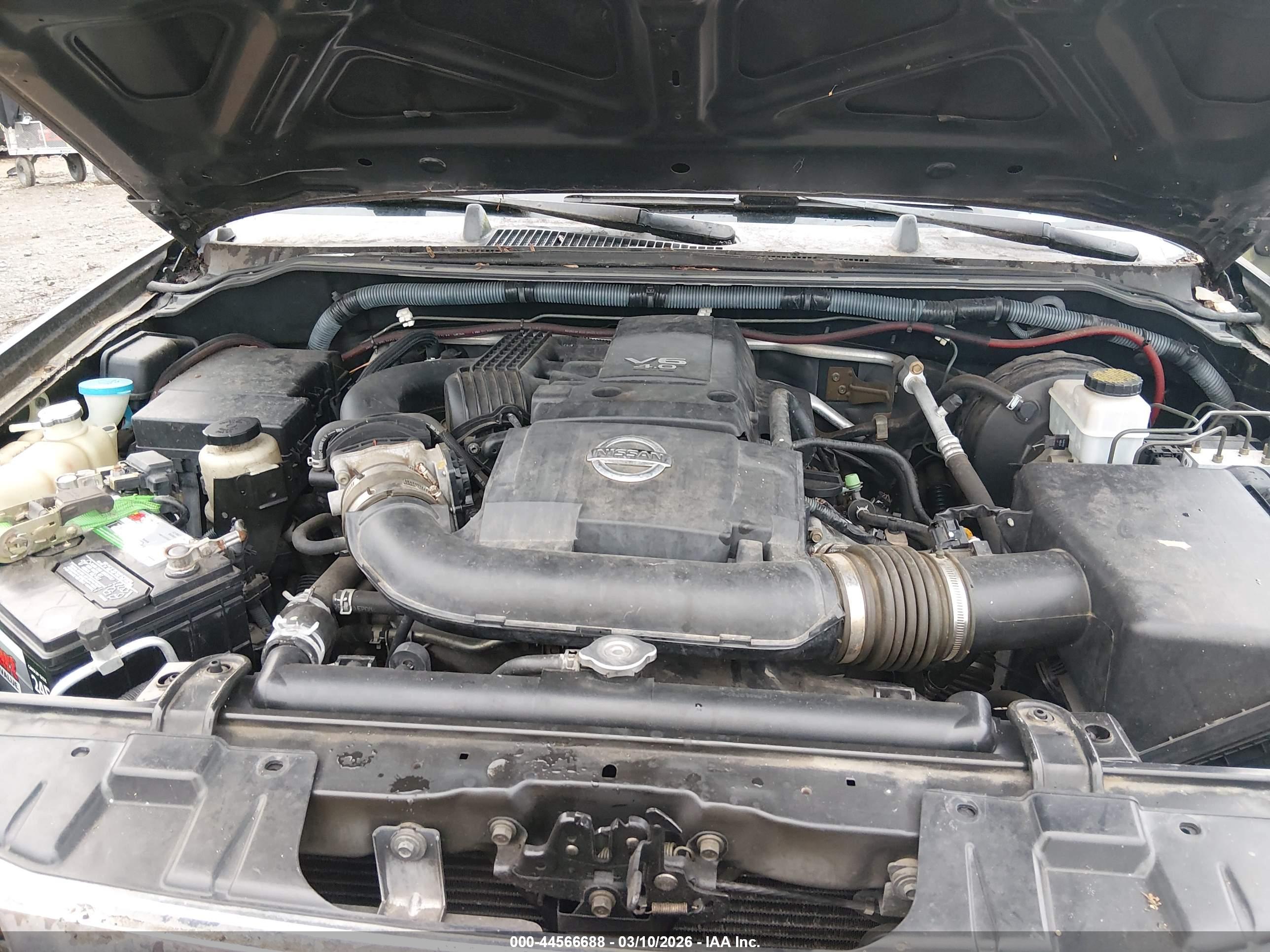 NISSAN FRONTIER image 10