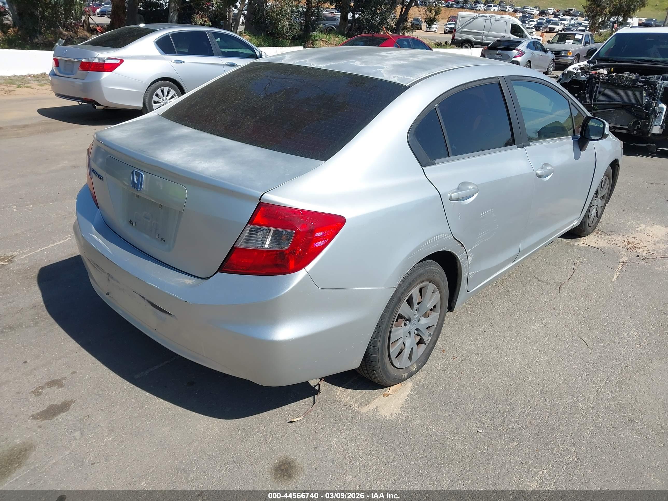 HONDA CIVIC image 4