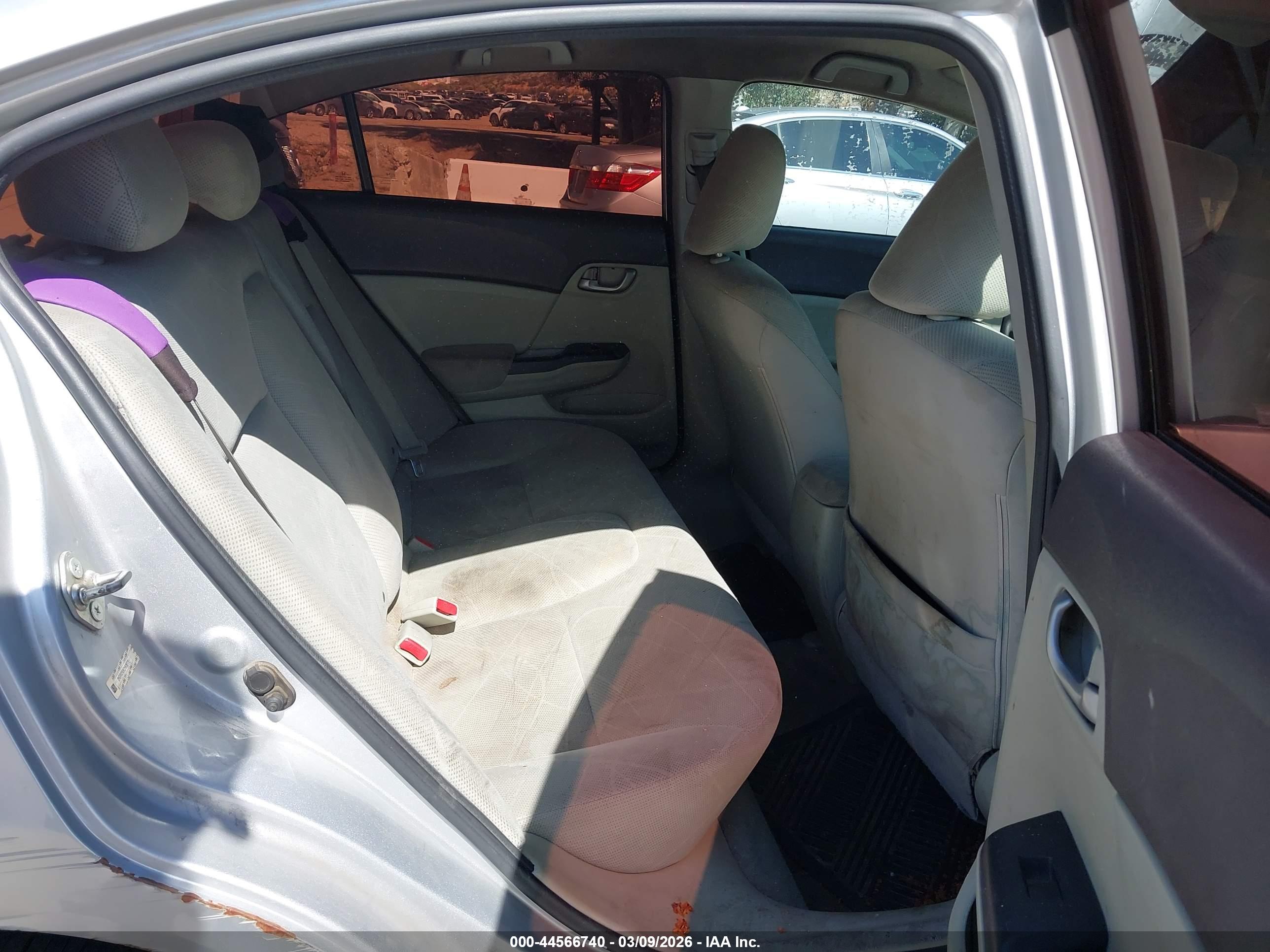 HONDA CIVIC image 8