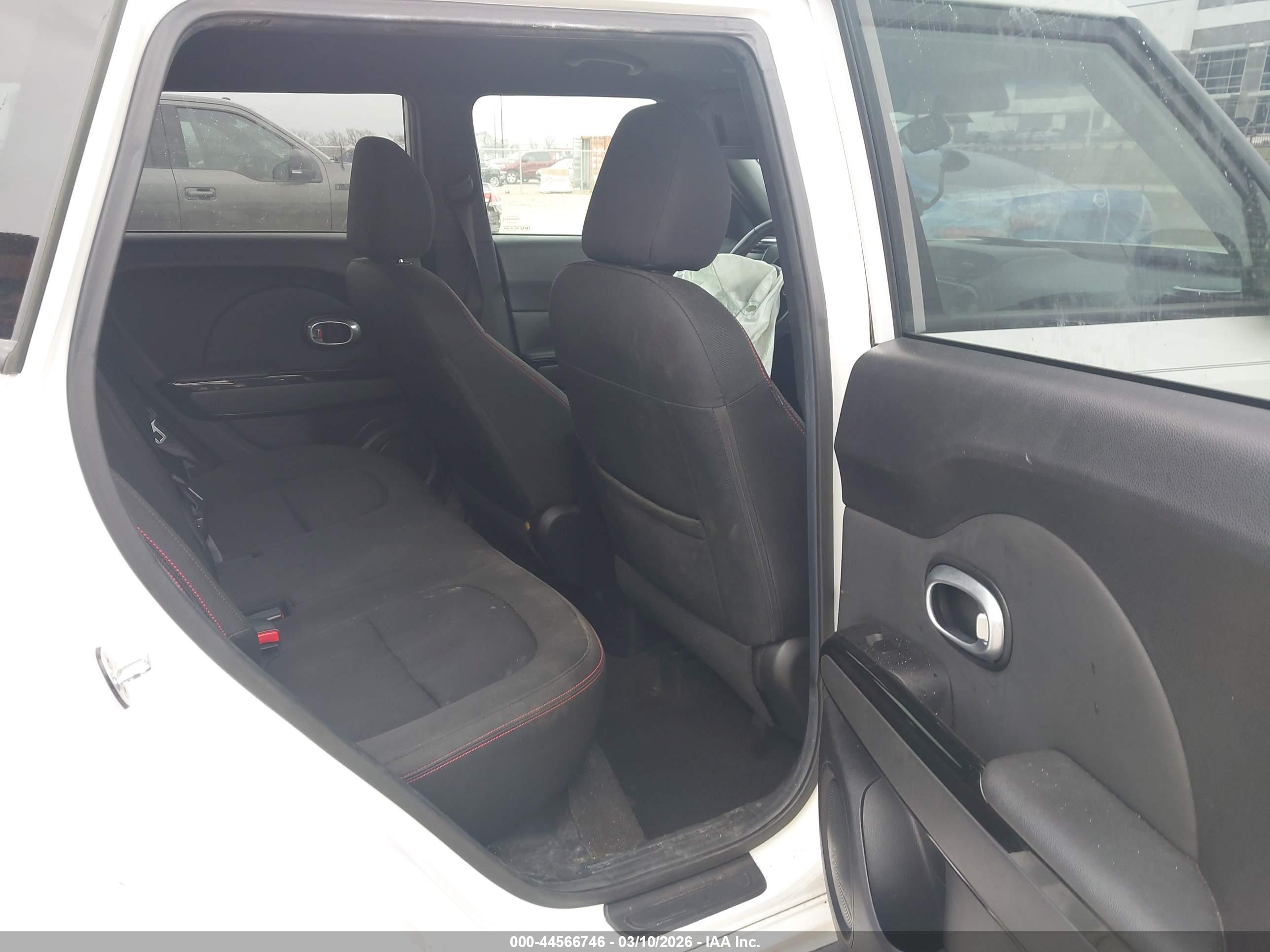KIA SOUL image 8