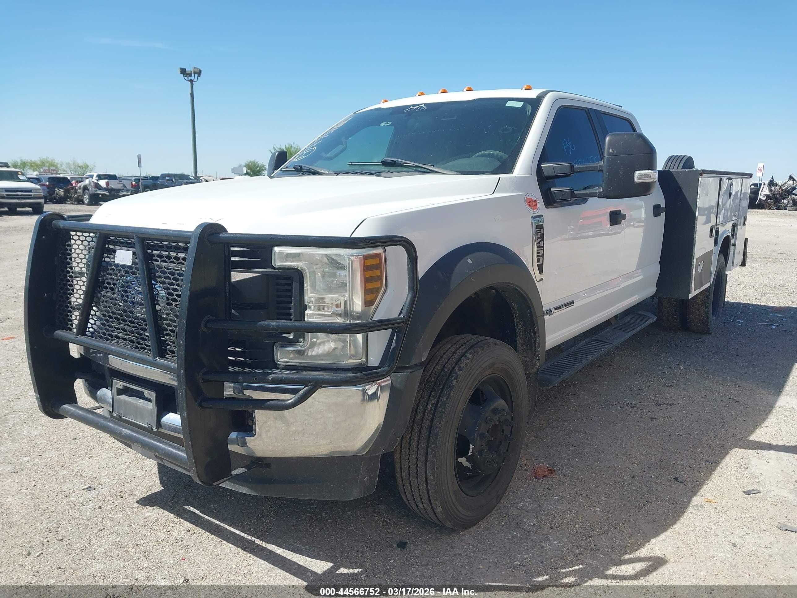 FORD F-450 image 2