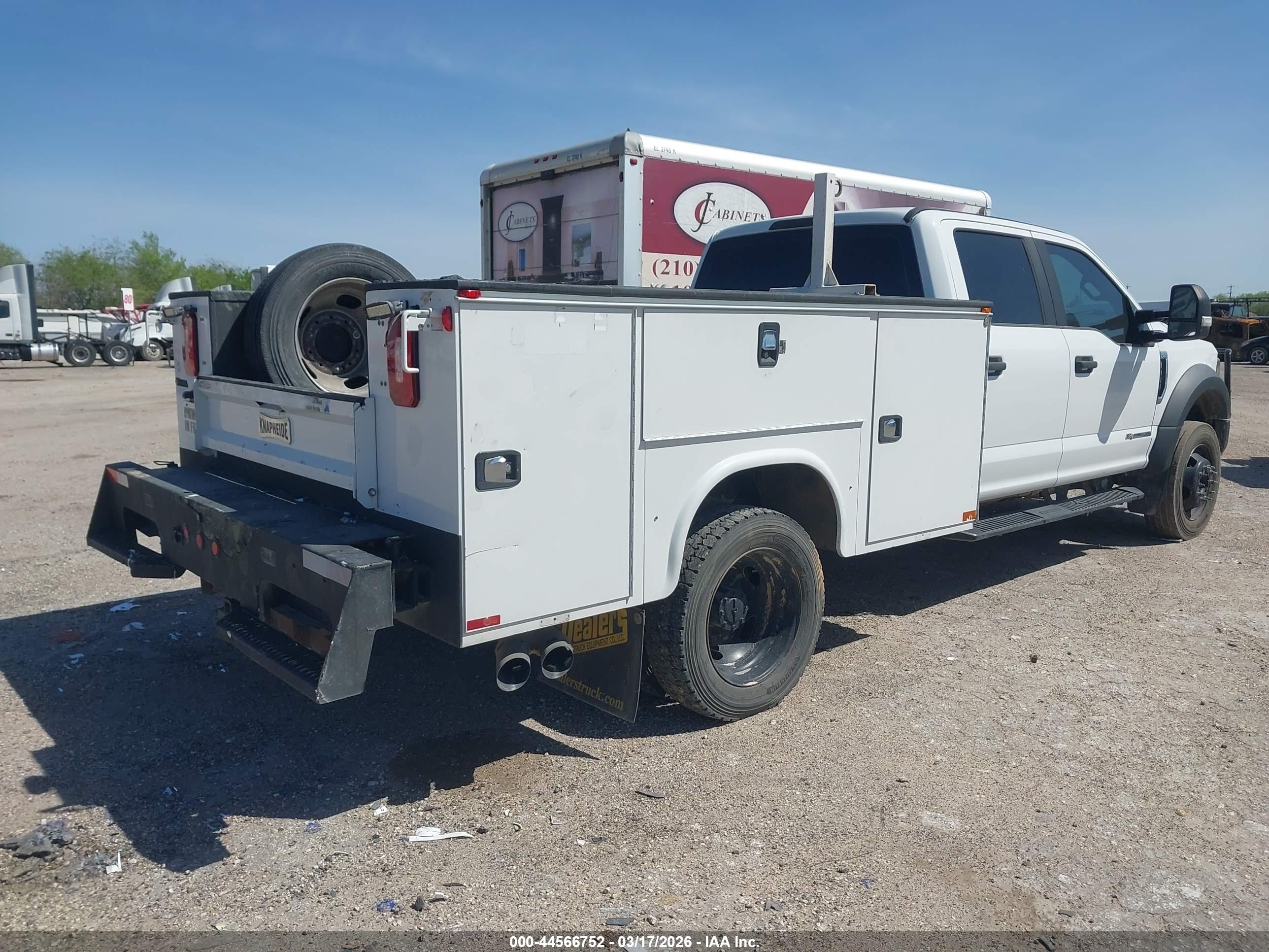 FORD F-450 image 4