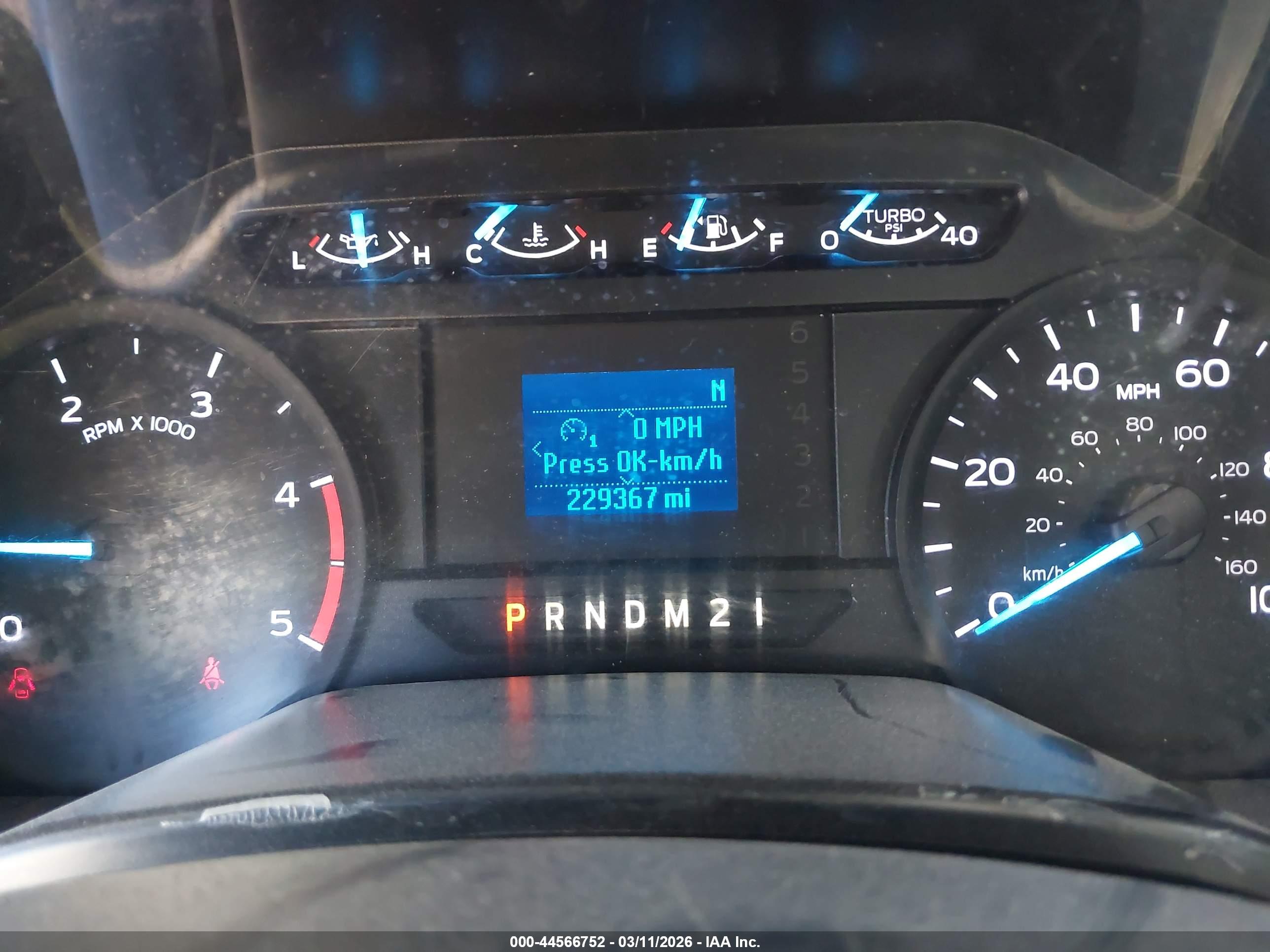 FORD F-450 image 6