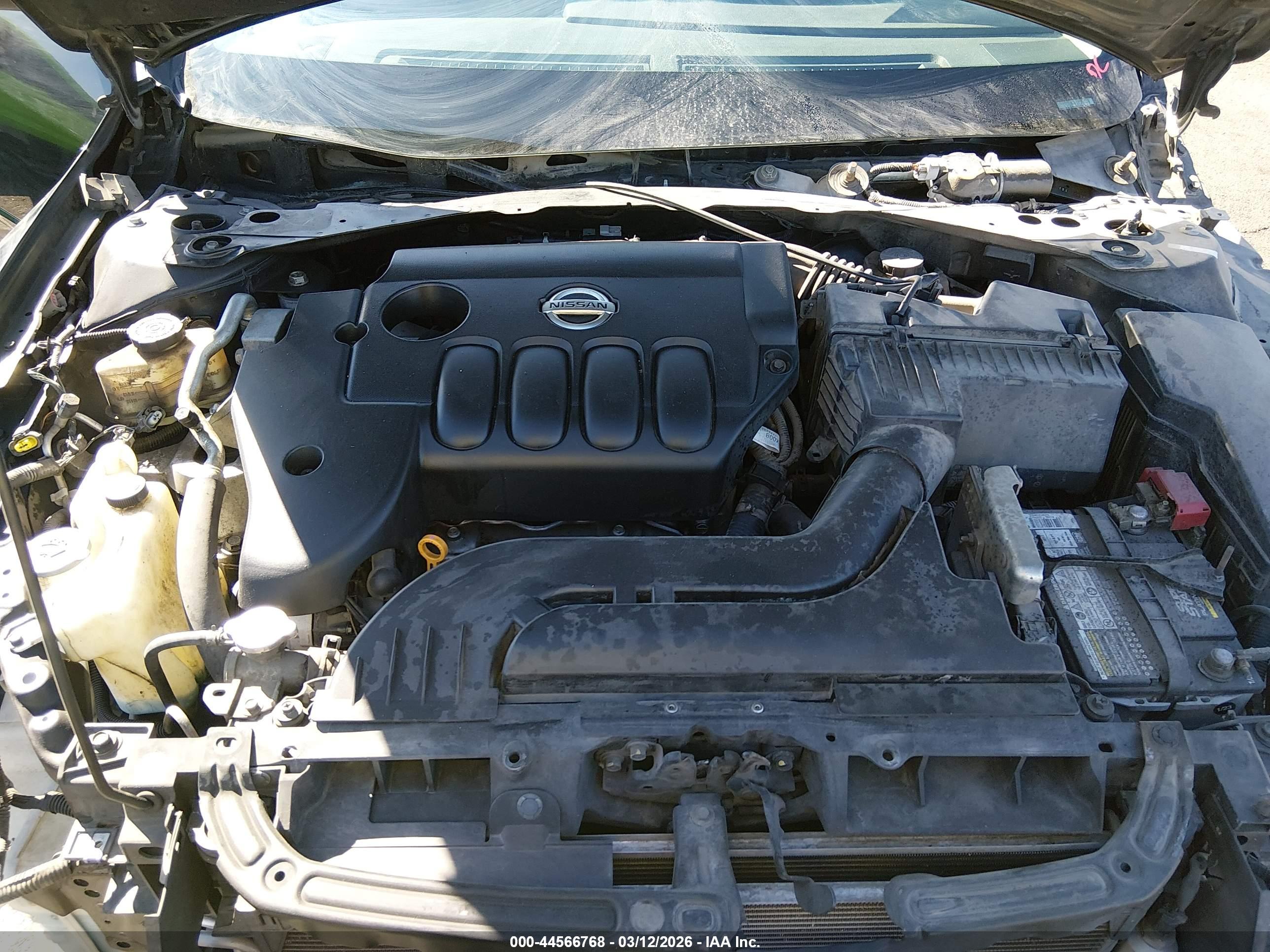 NISSAN ALTIMA image 10