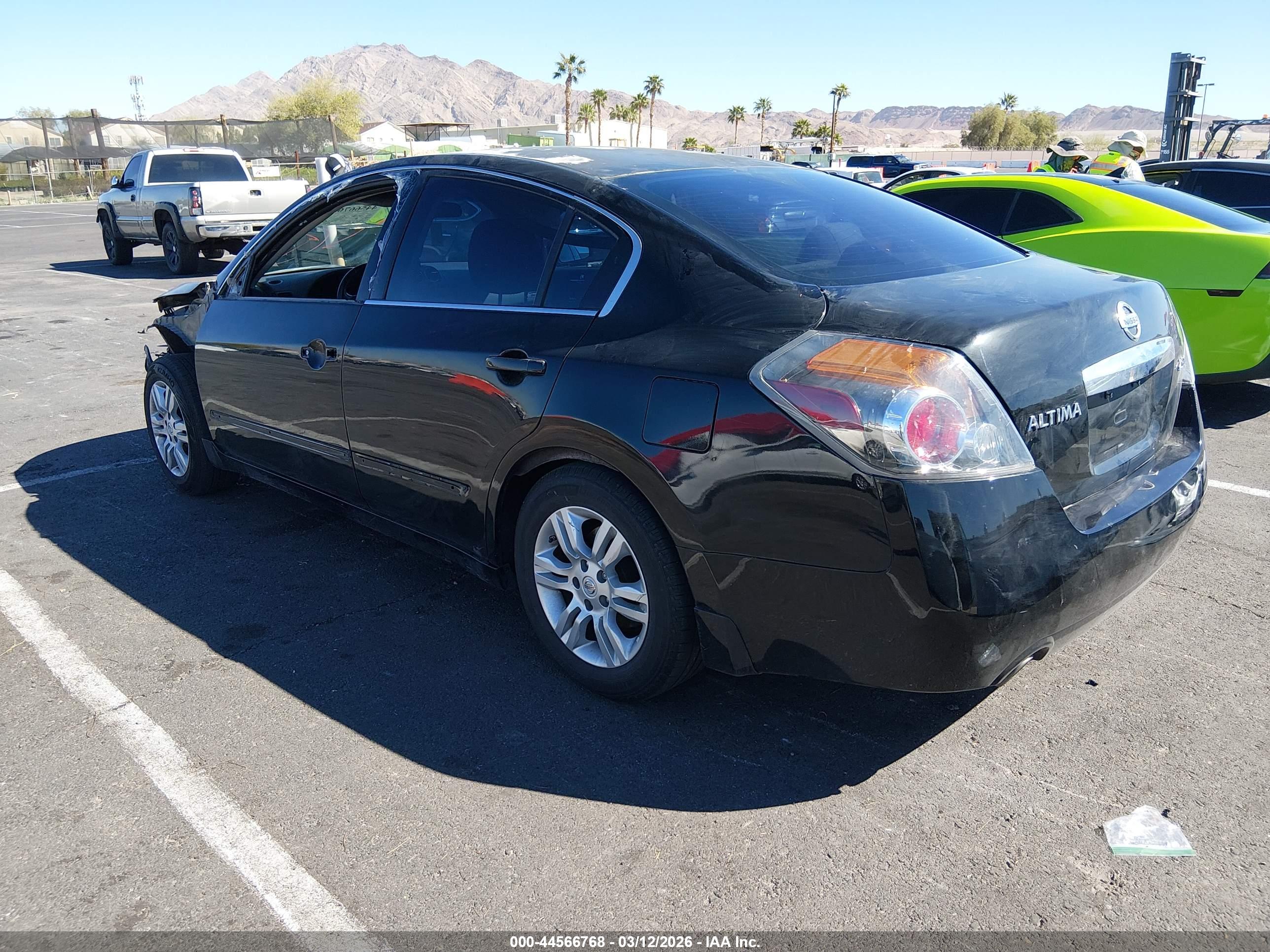 NISSAN ALTIMA image 3