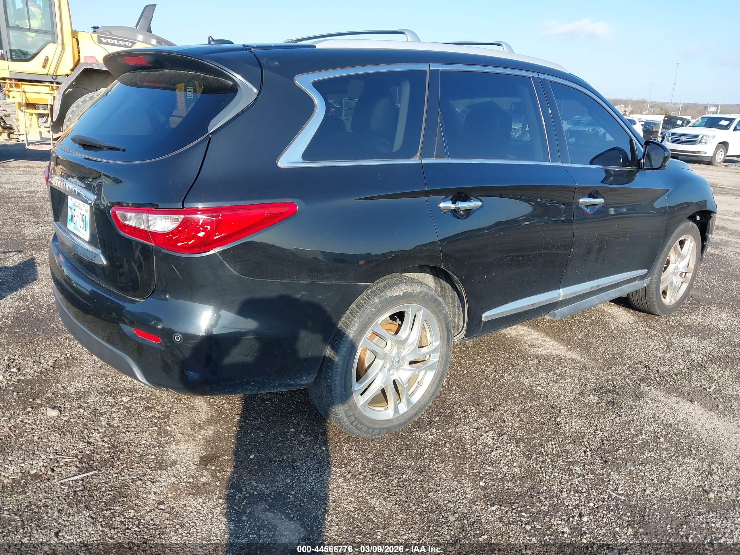 INFINITI JX35 image 4