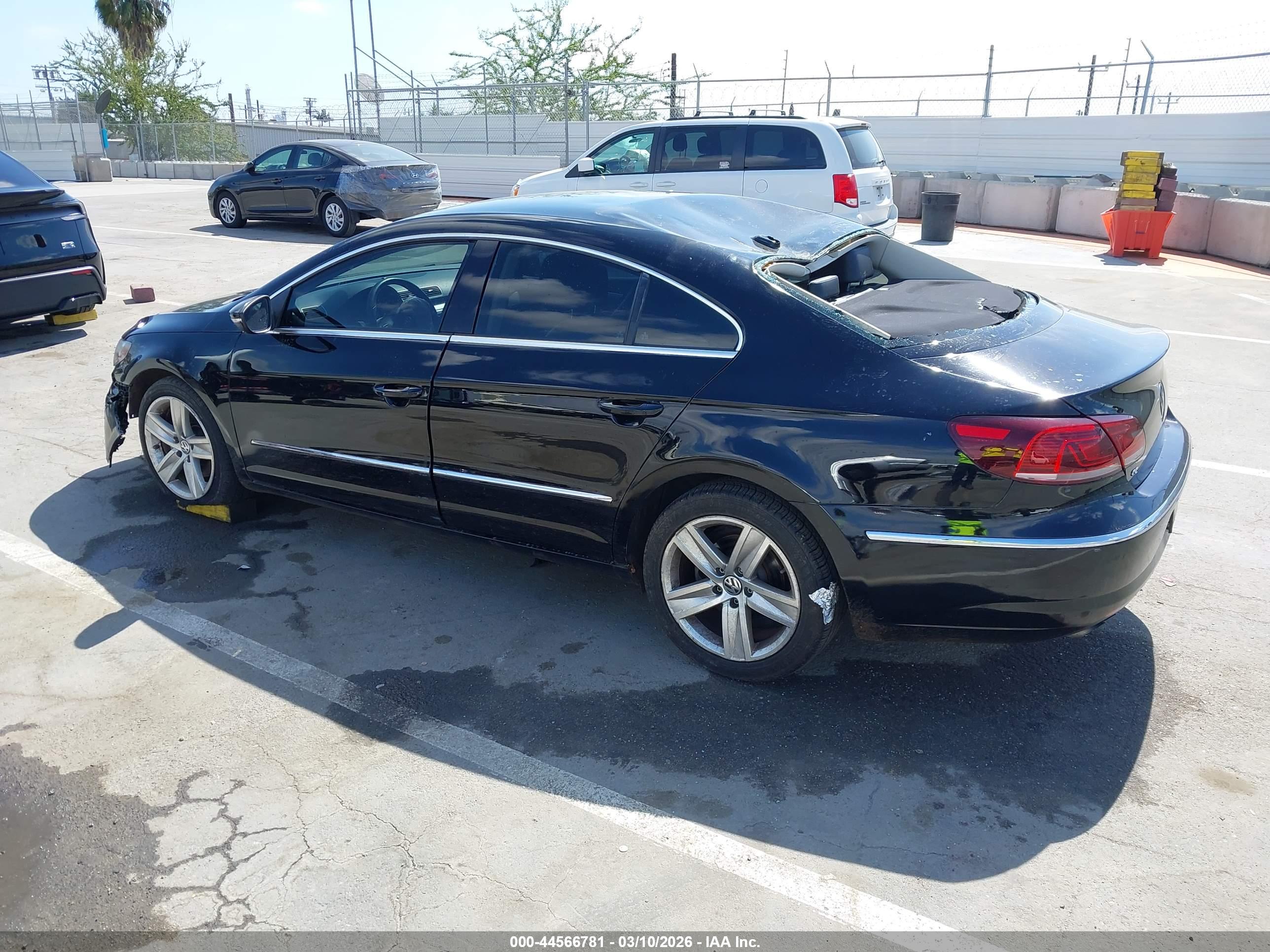 VOLKSWAGEN CC image 3