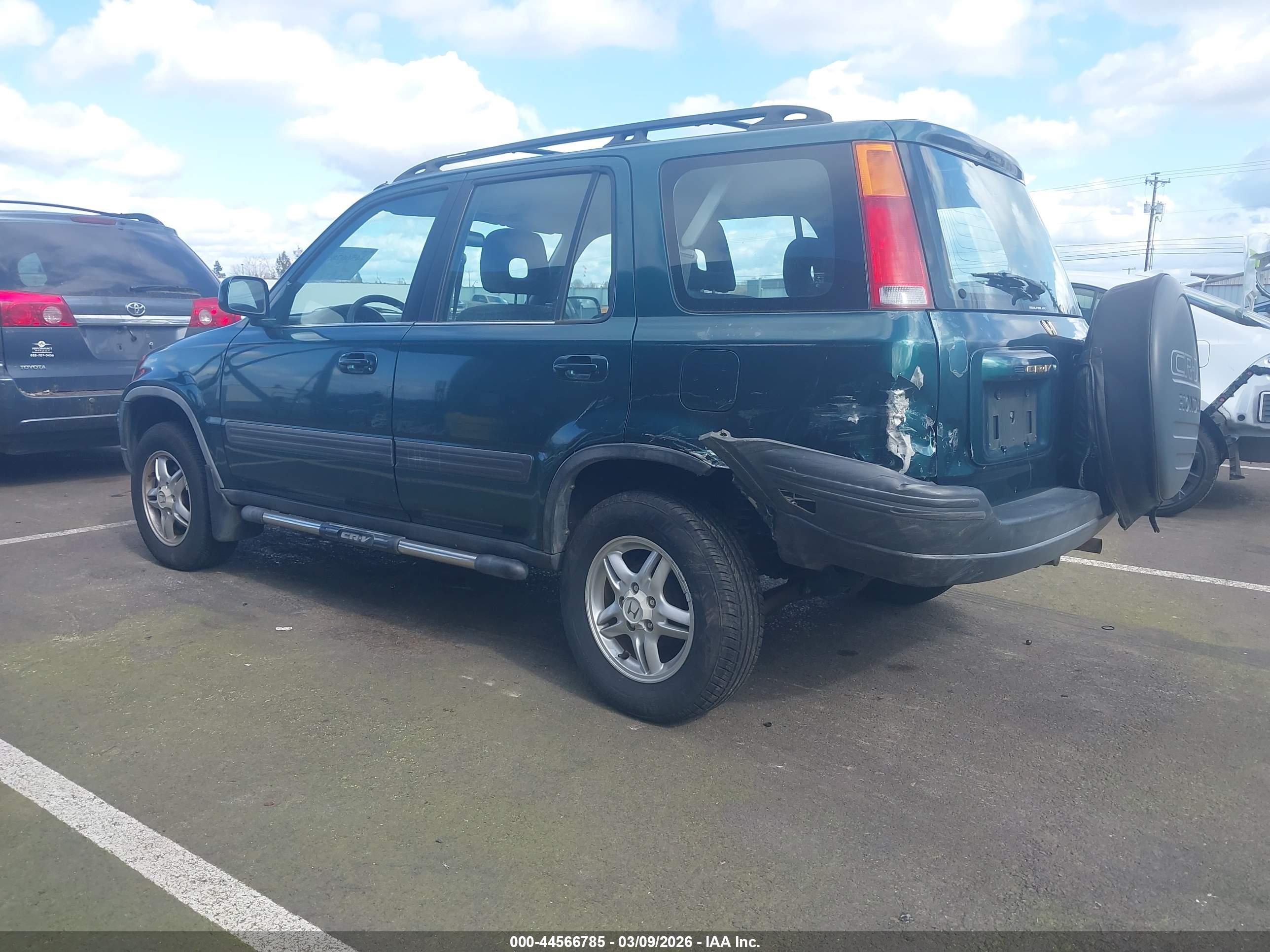 HONDA CR-V image 3