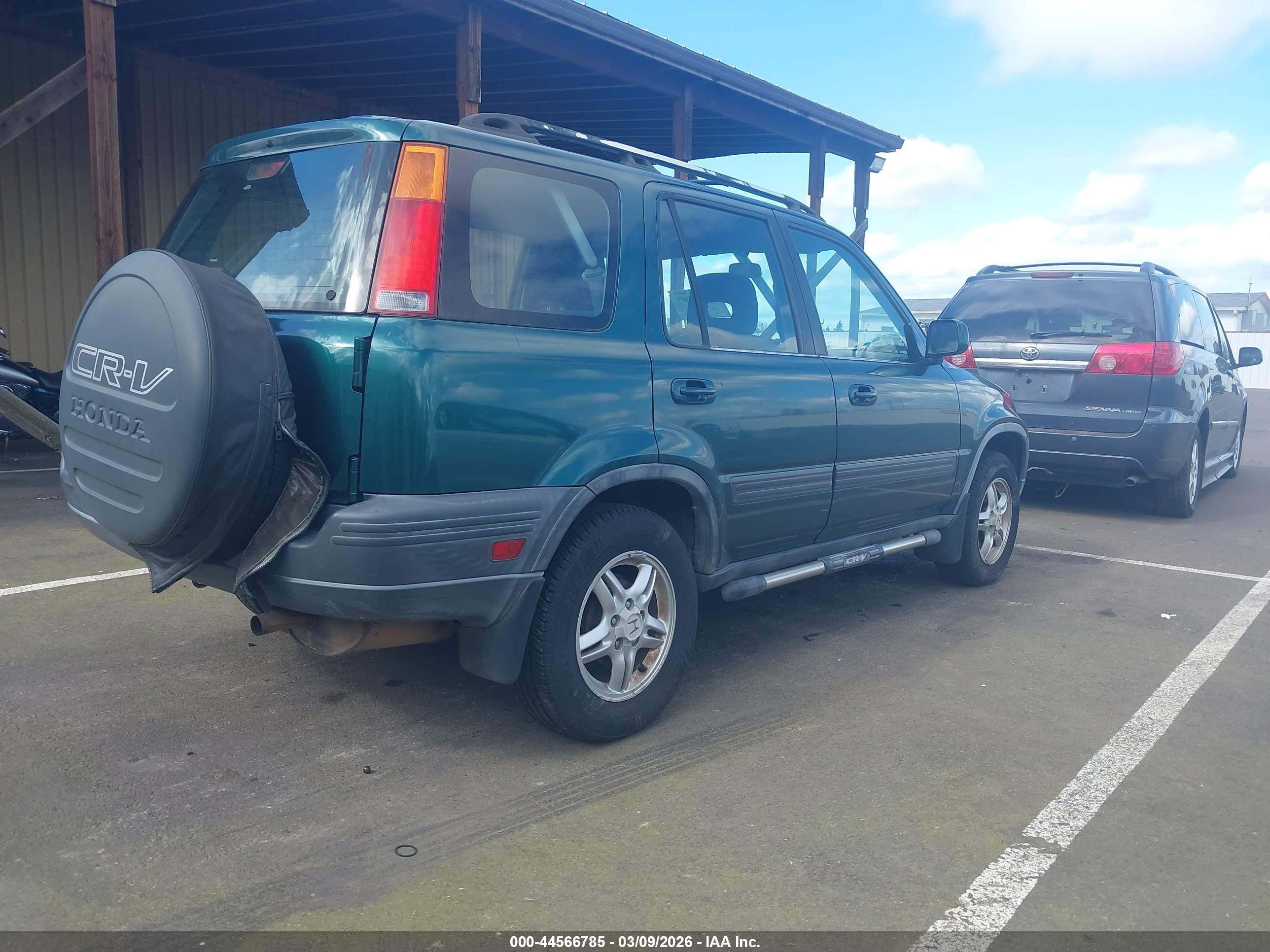 HONDA CR-V image 4