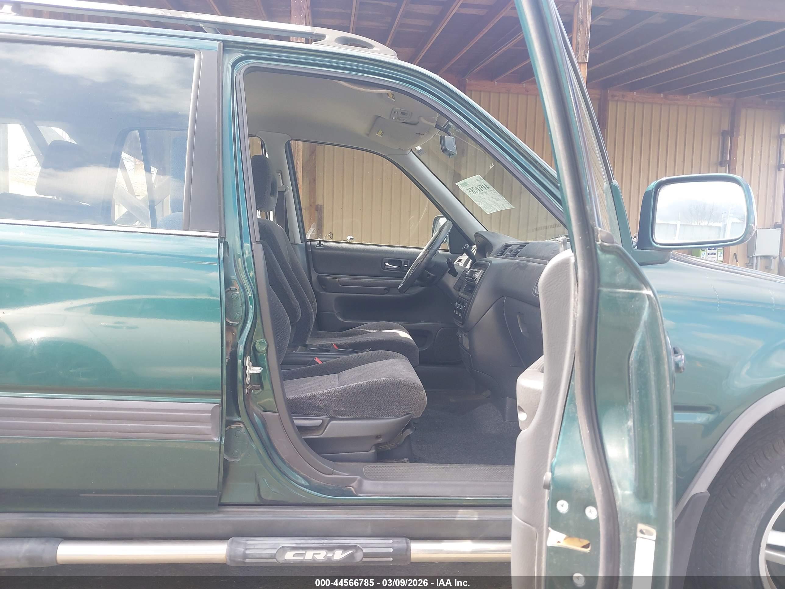 HONDA CR-V image 5