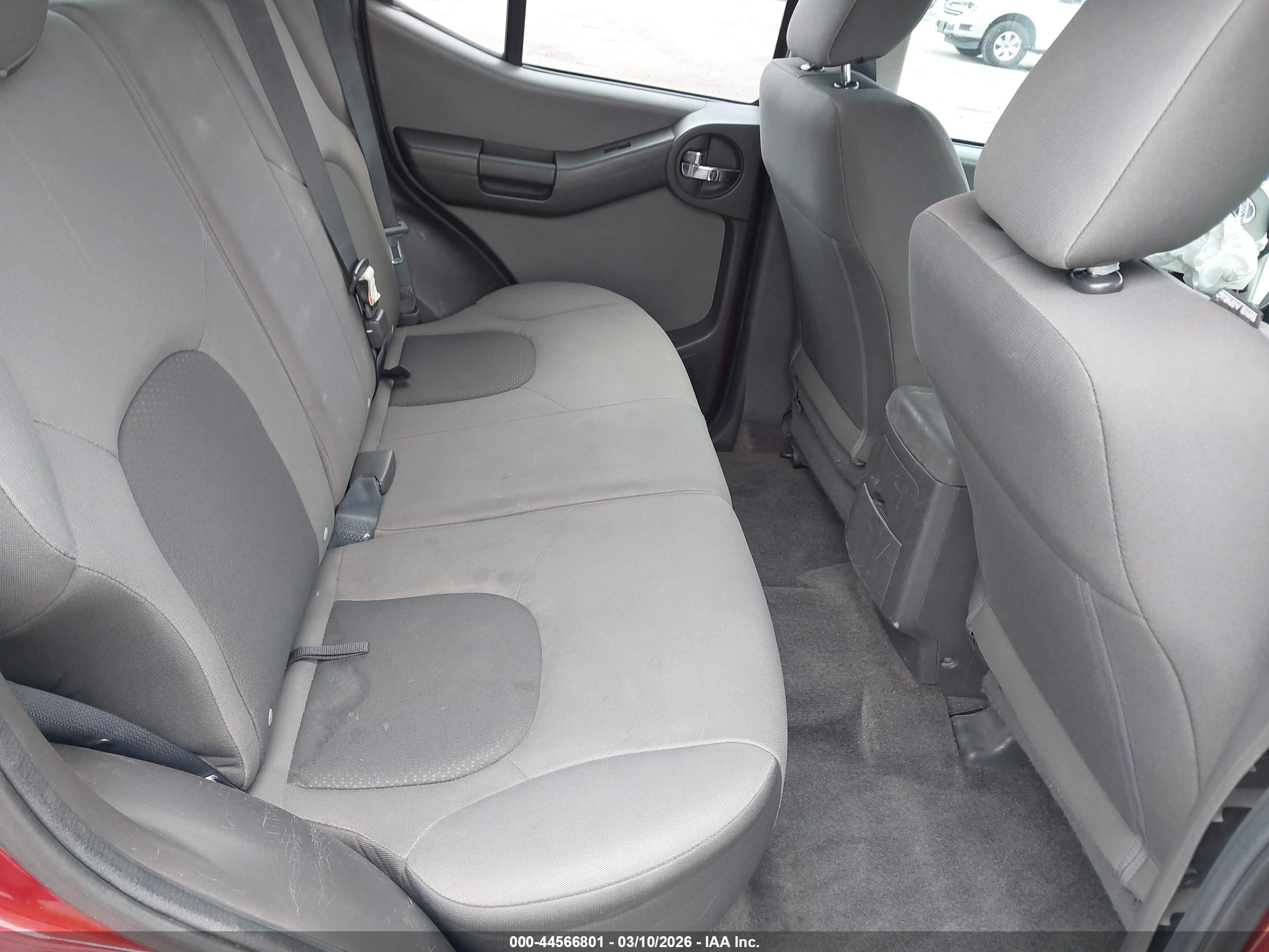 NISSAN XTERRA image 8