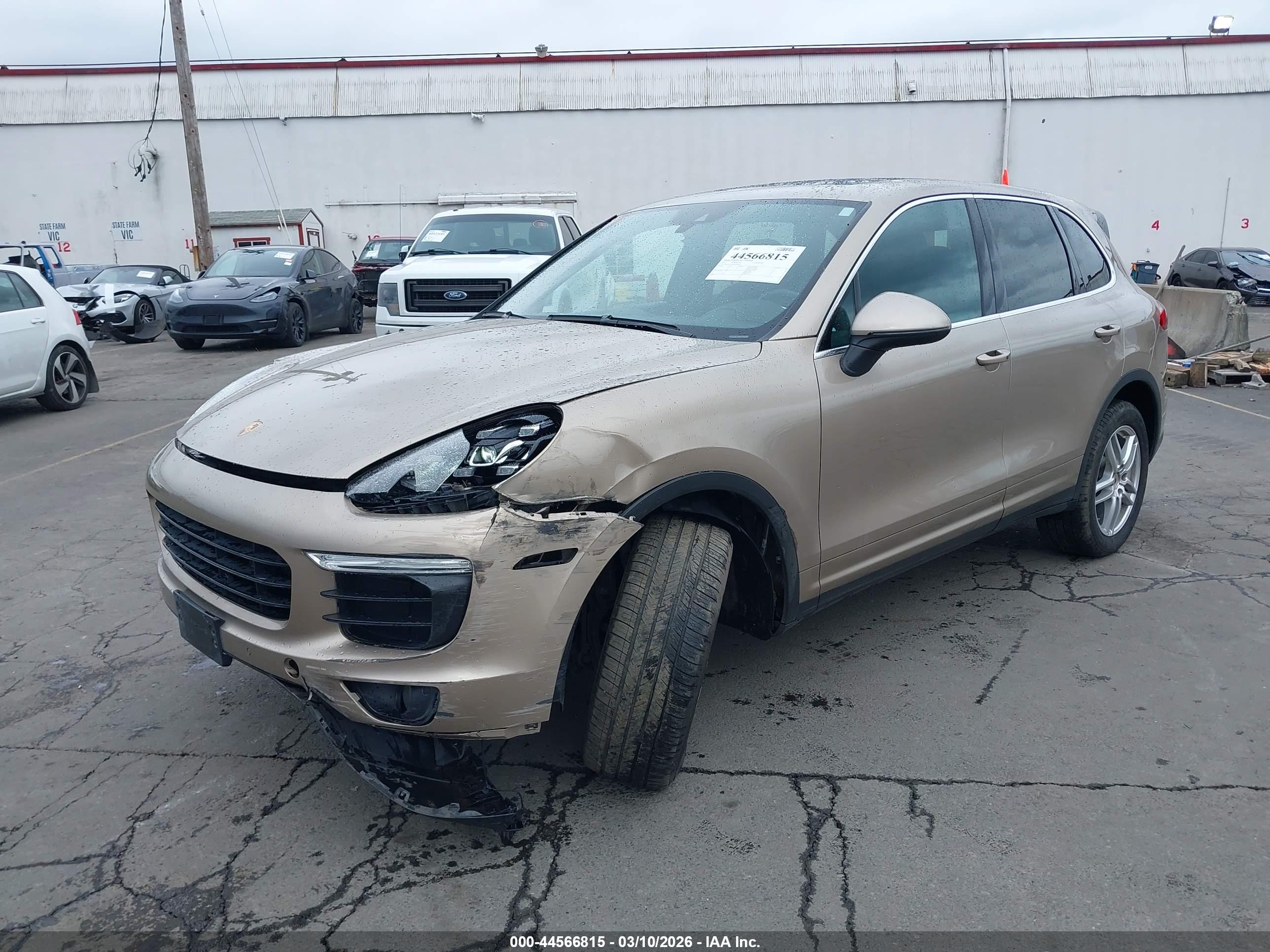 PORSCHE CAYENNE image 2