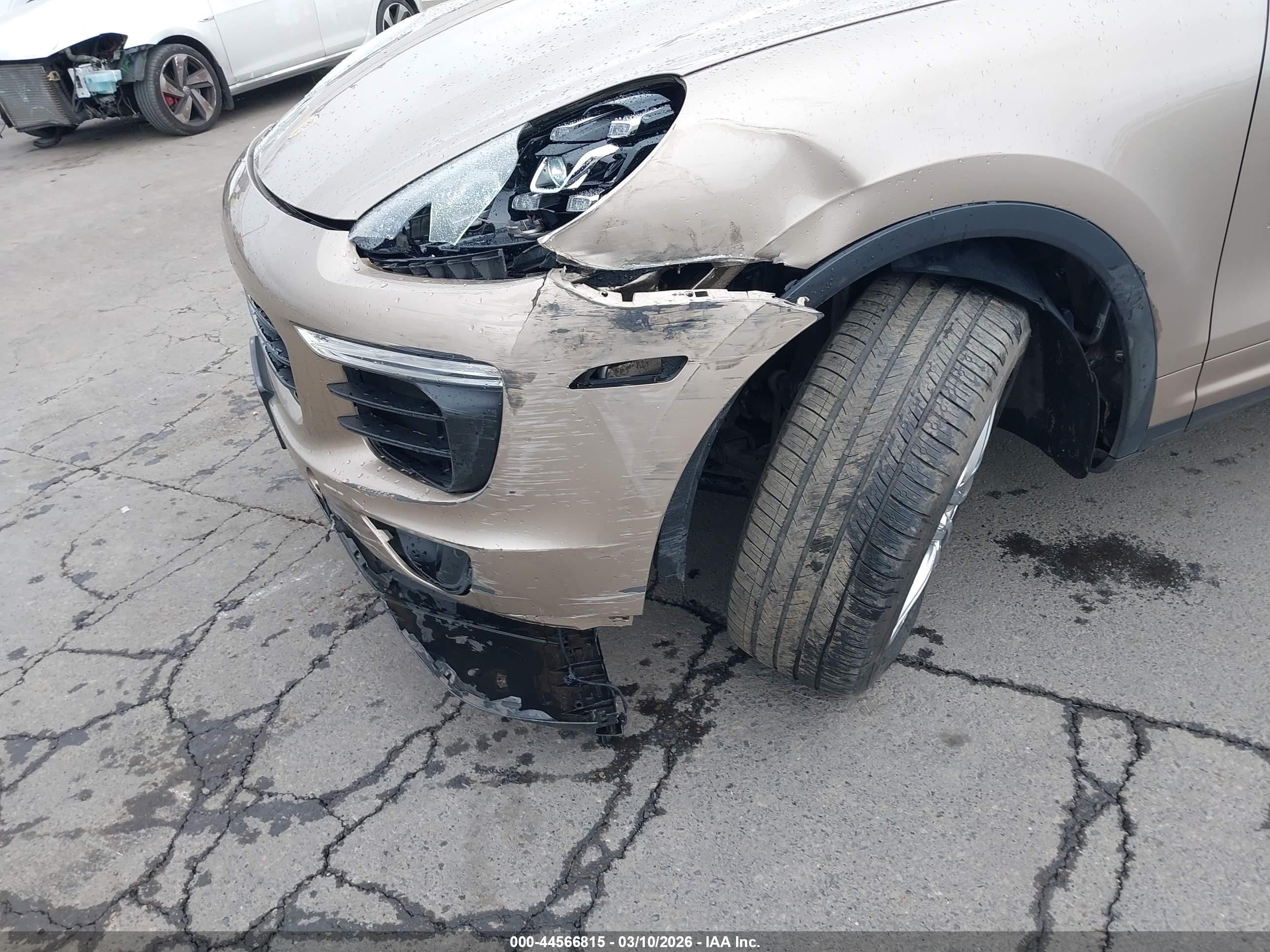 PORSCHE CAYENNE image 6