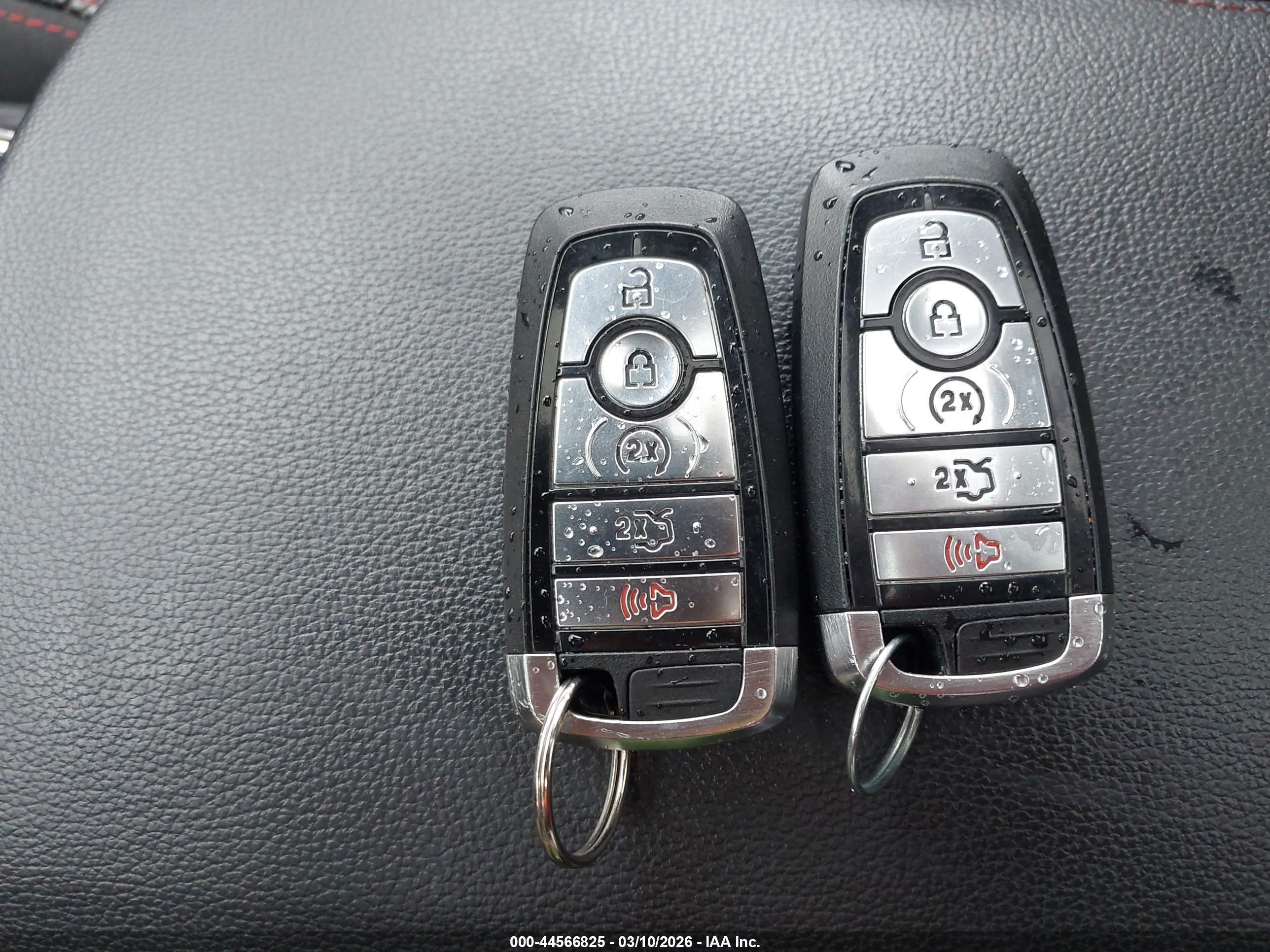 FORD EXPLORER image 11