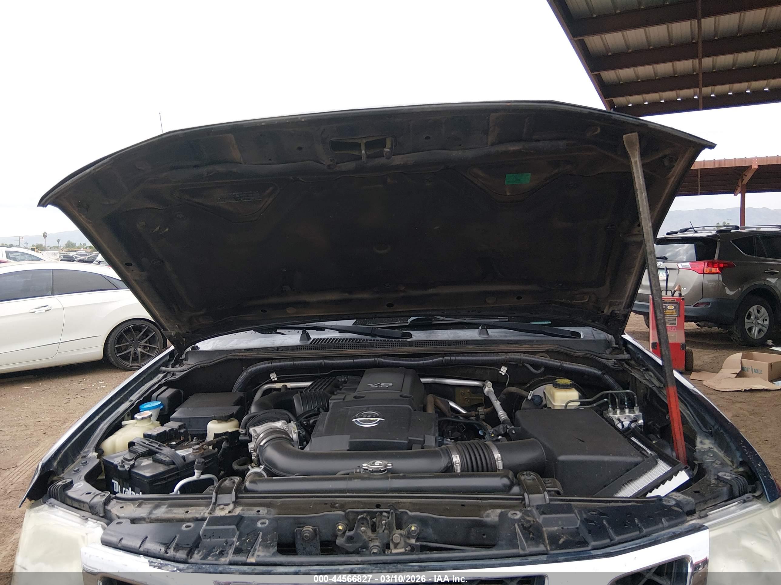 NISSAN FRONTIER image 10