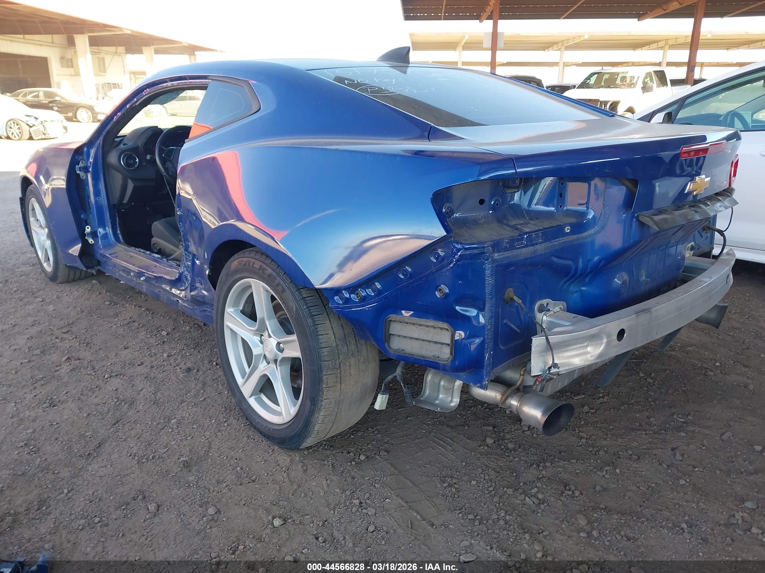CHEVROLET CAMARO image 3