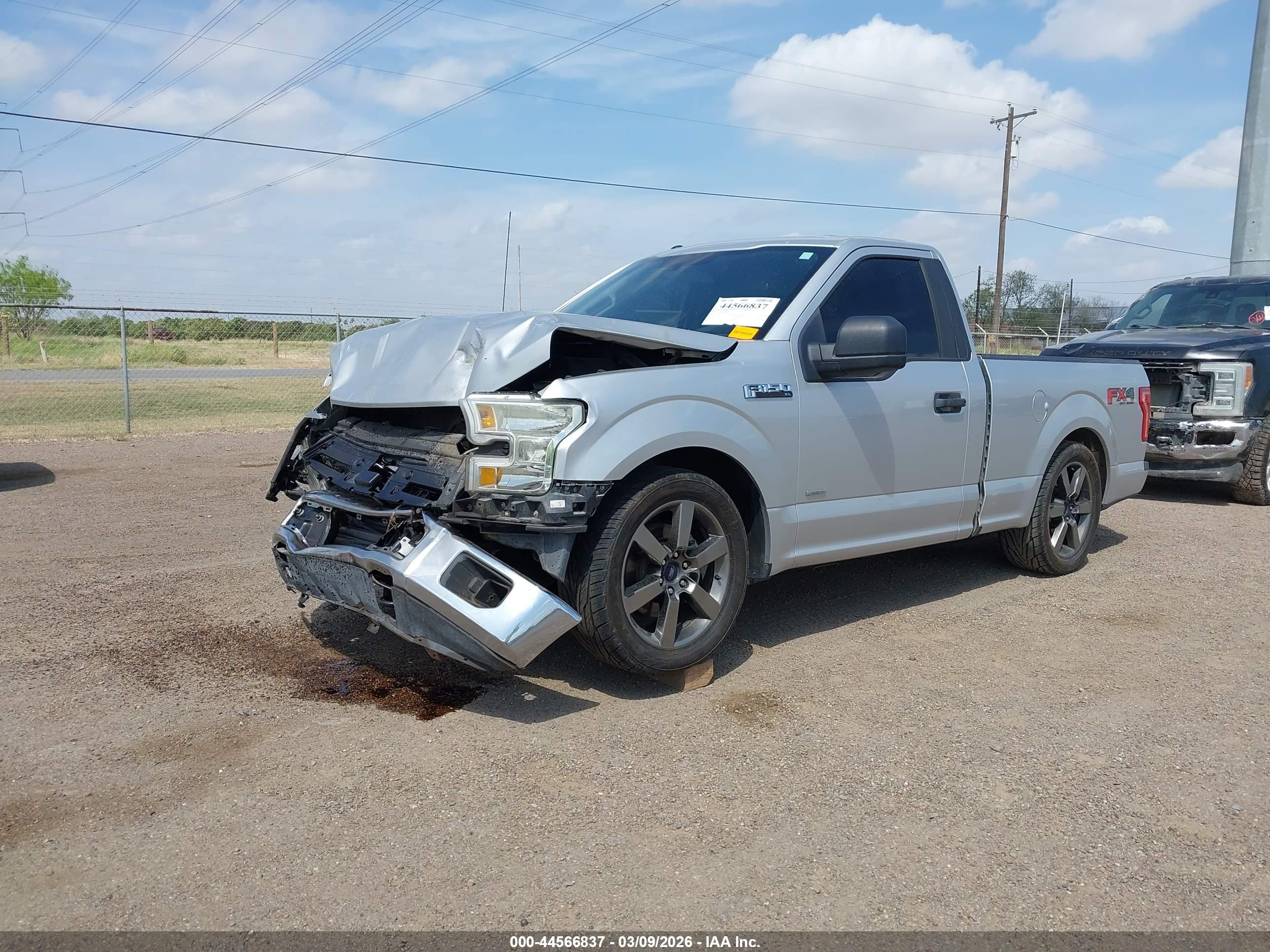FORD F-150 image 2