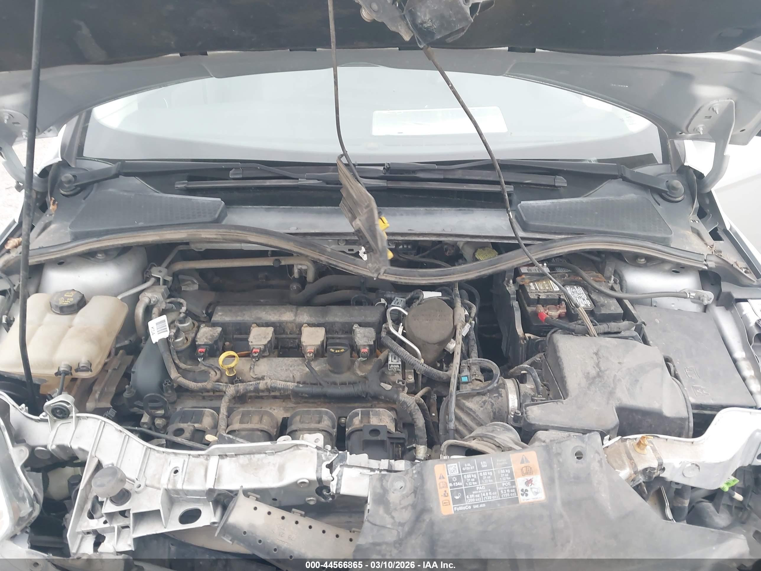 FORD FOCUS image 10