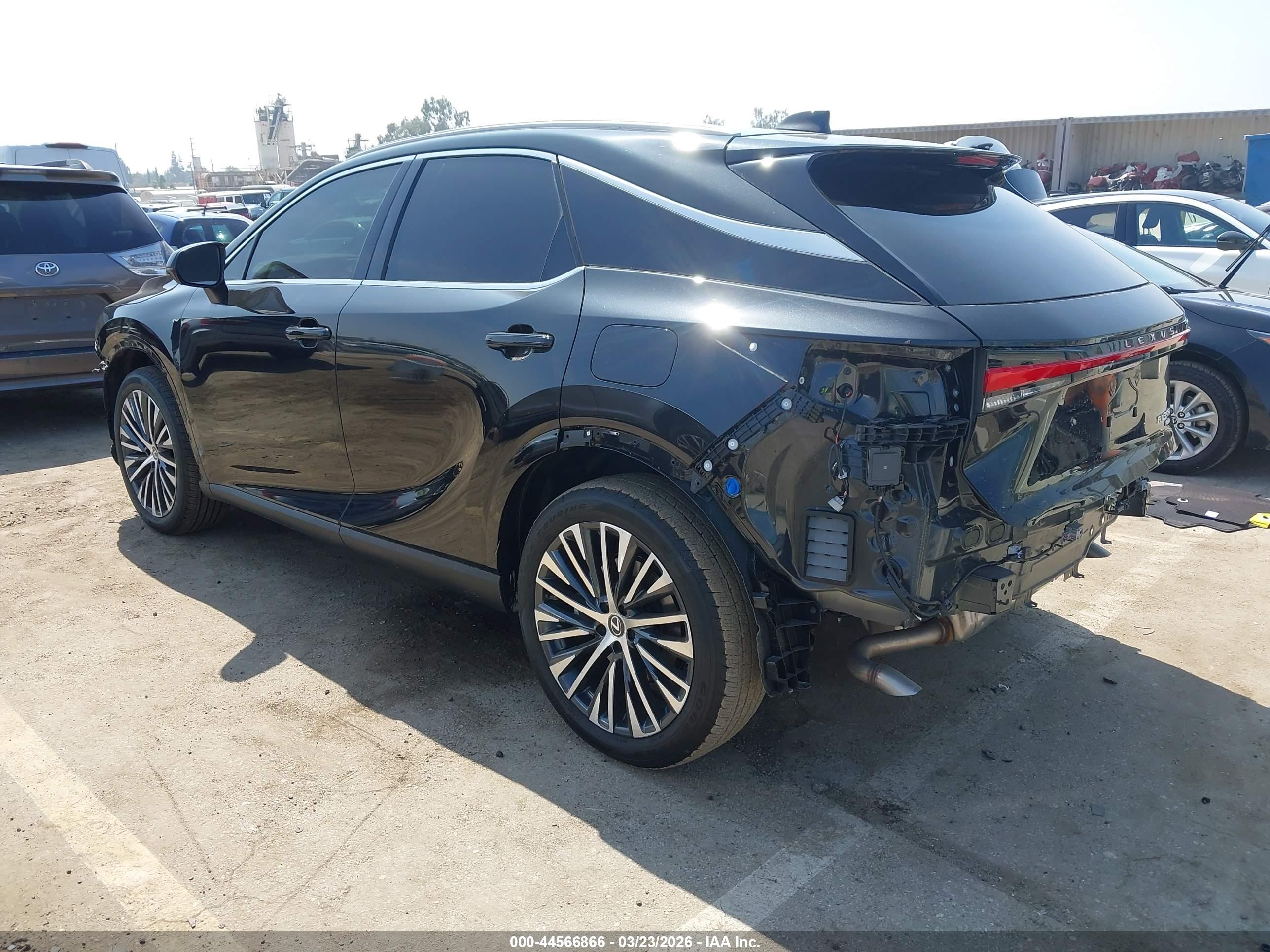 LEXUS RX image 3