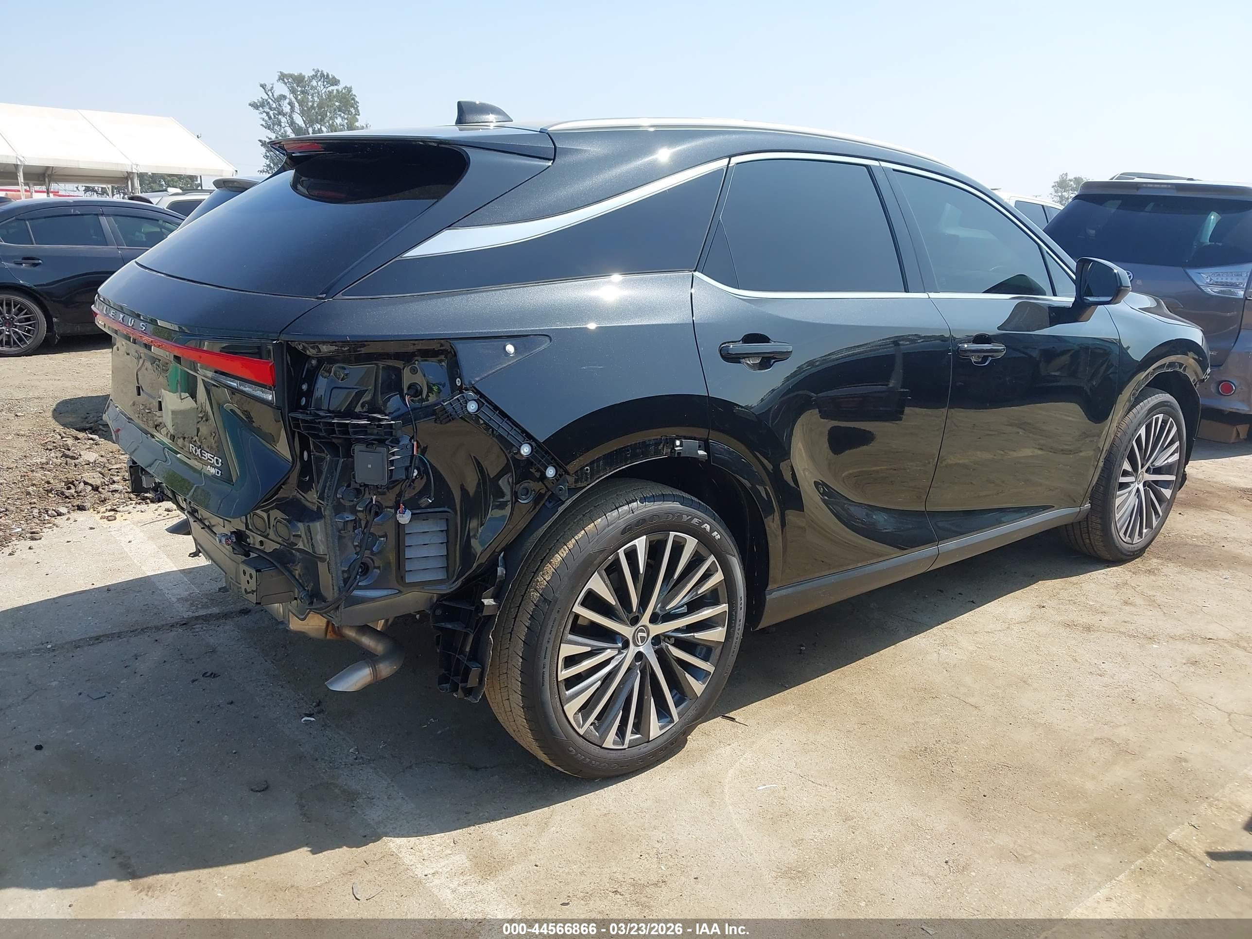 LEXUS RX image 4