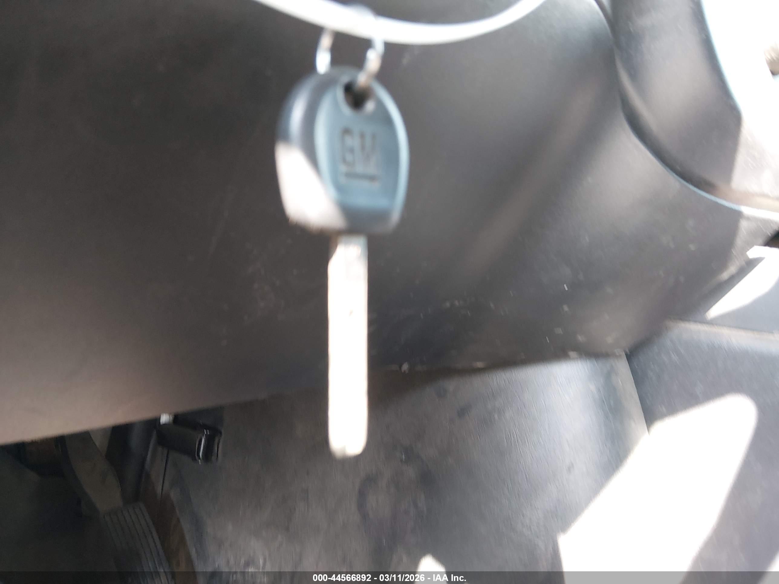 CHEVROLET EXPRESS image 11