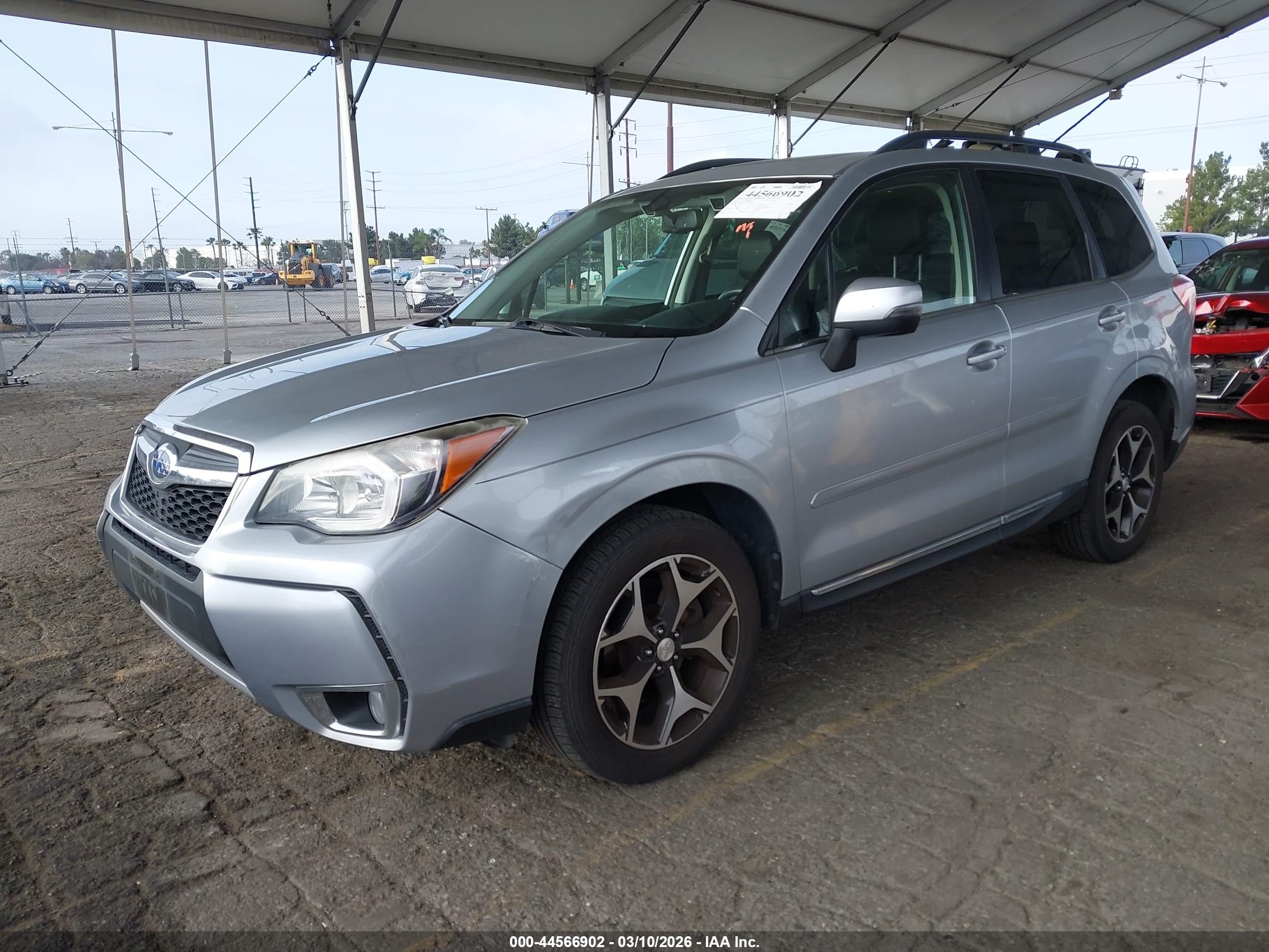 SUBARU FORESTER image 2