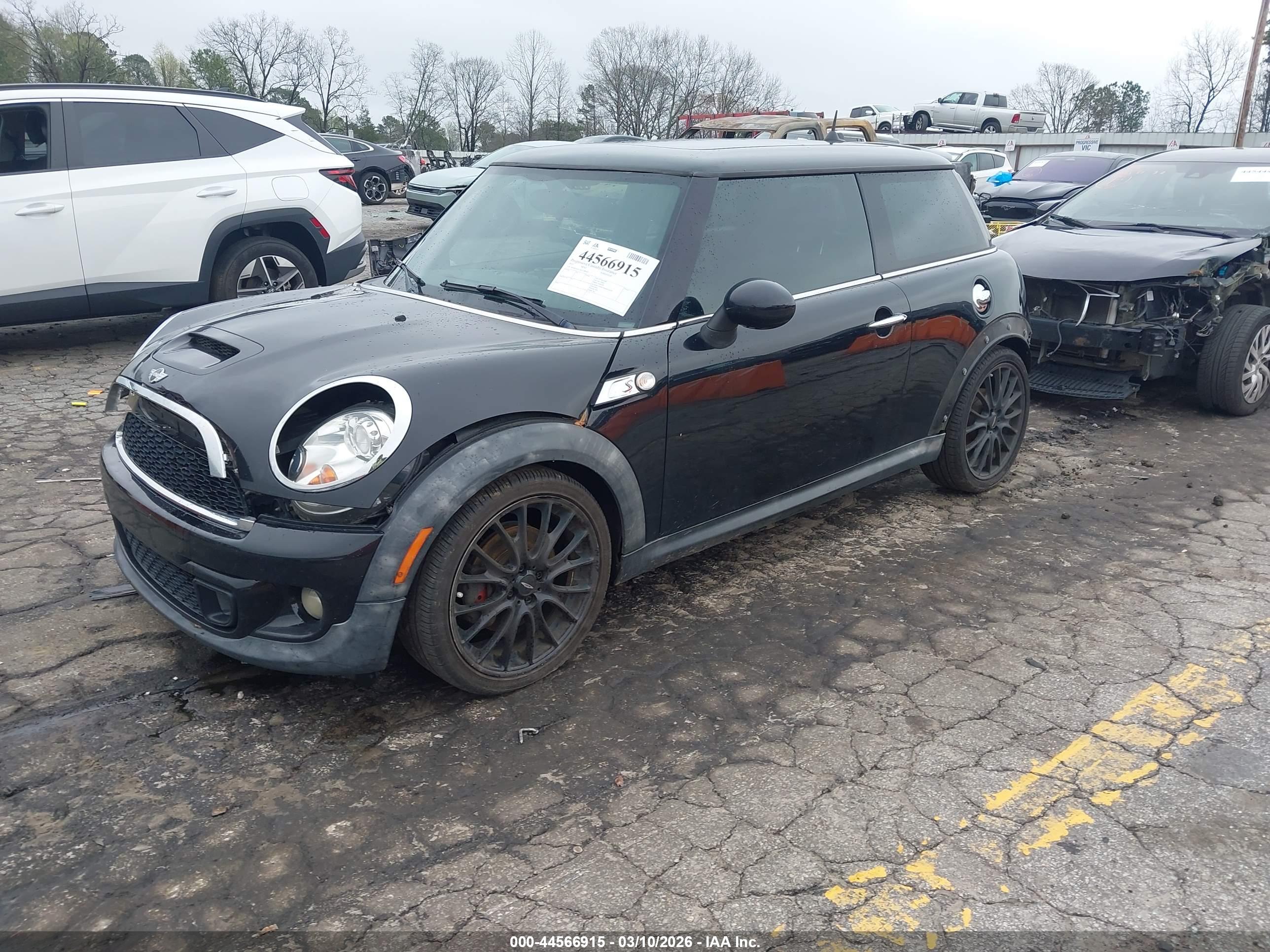 MINI HARDTOP image 2