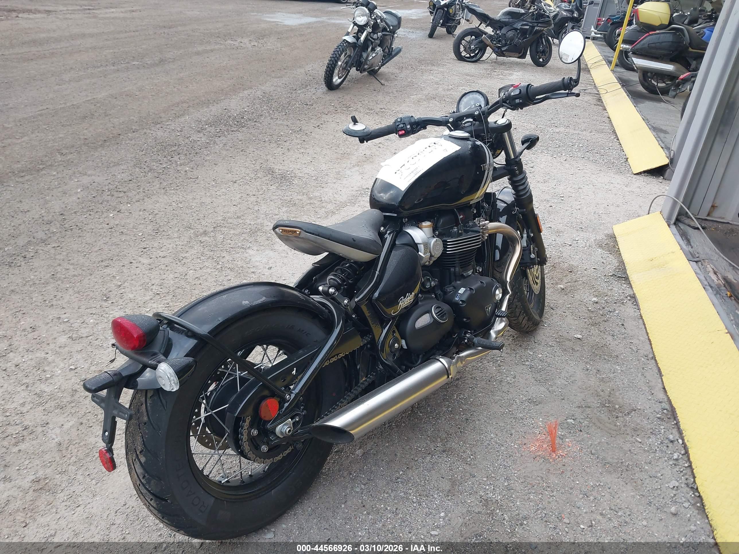 TRIUMPH MOTORCYCLE image 4
