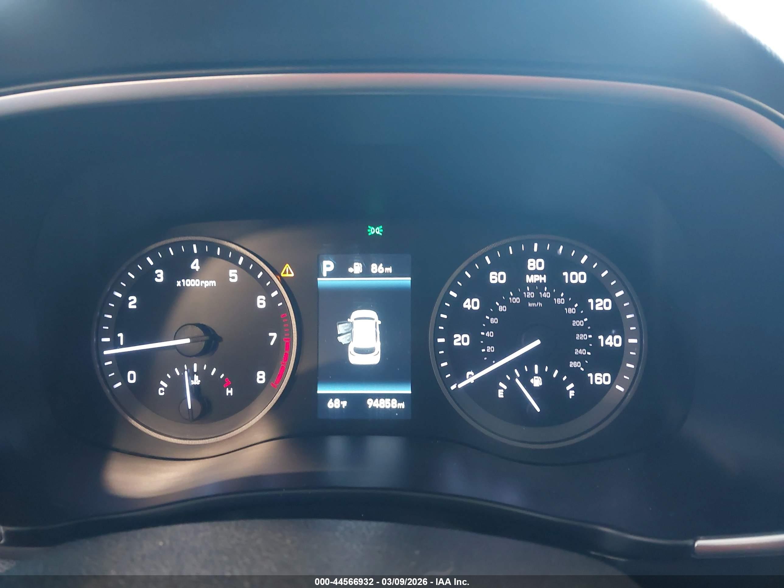 HYUNDAI TUCSON image 7