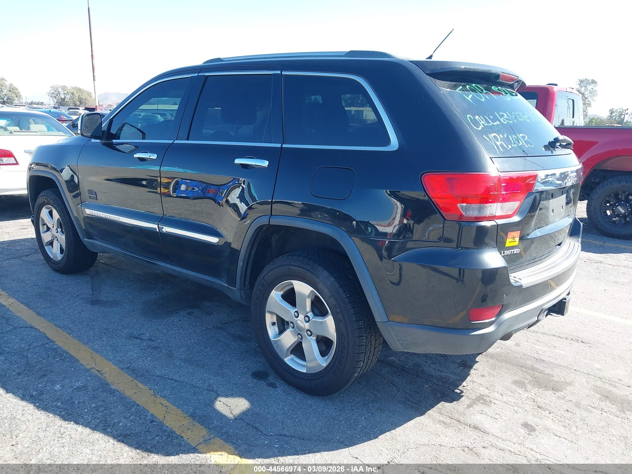 JEEP GRAND image 3