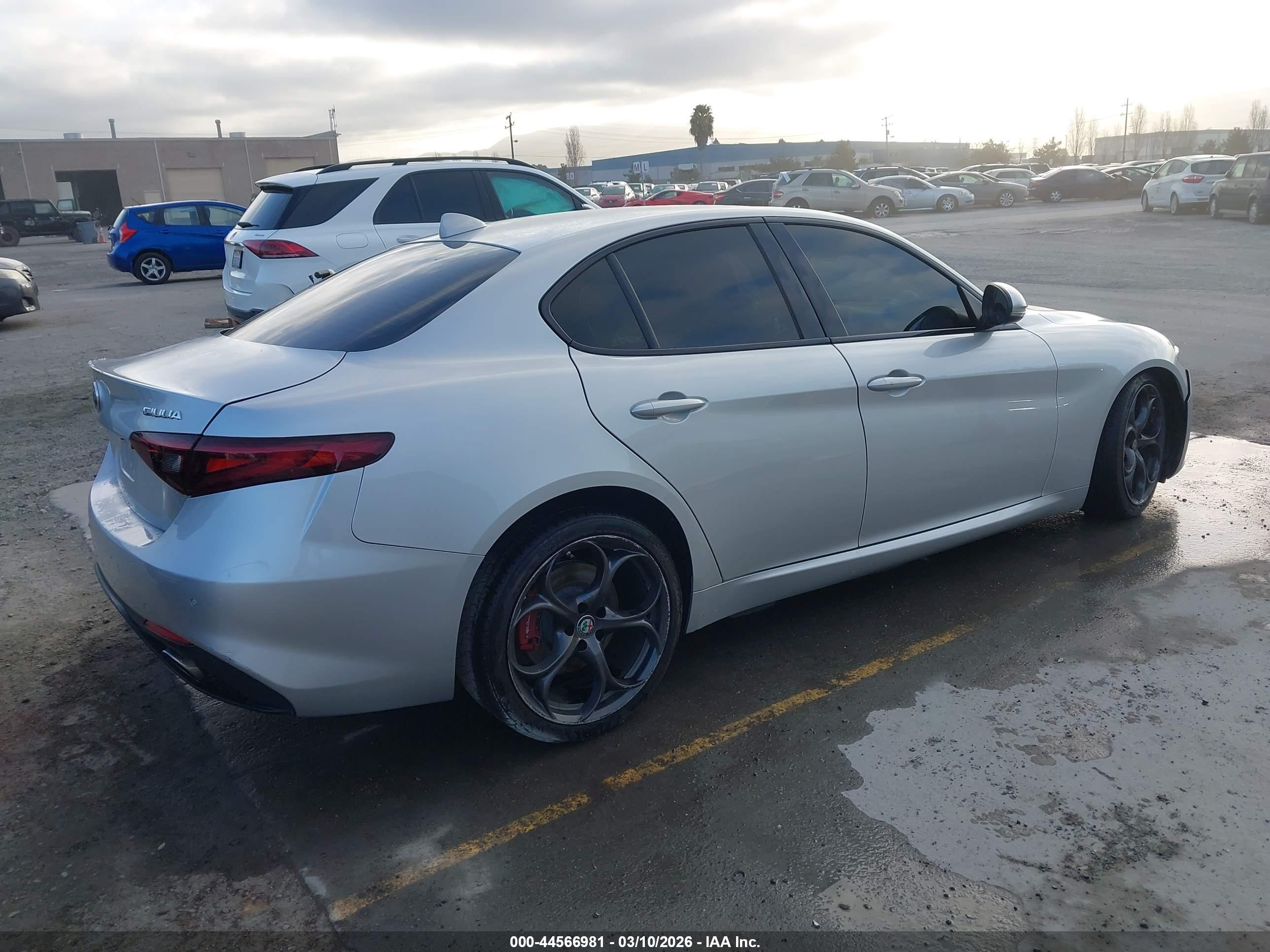 ALFA ROMEO image 4