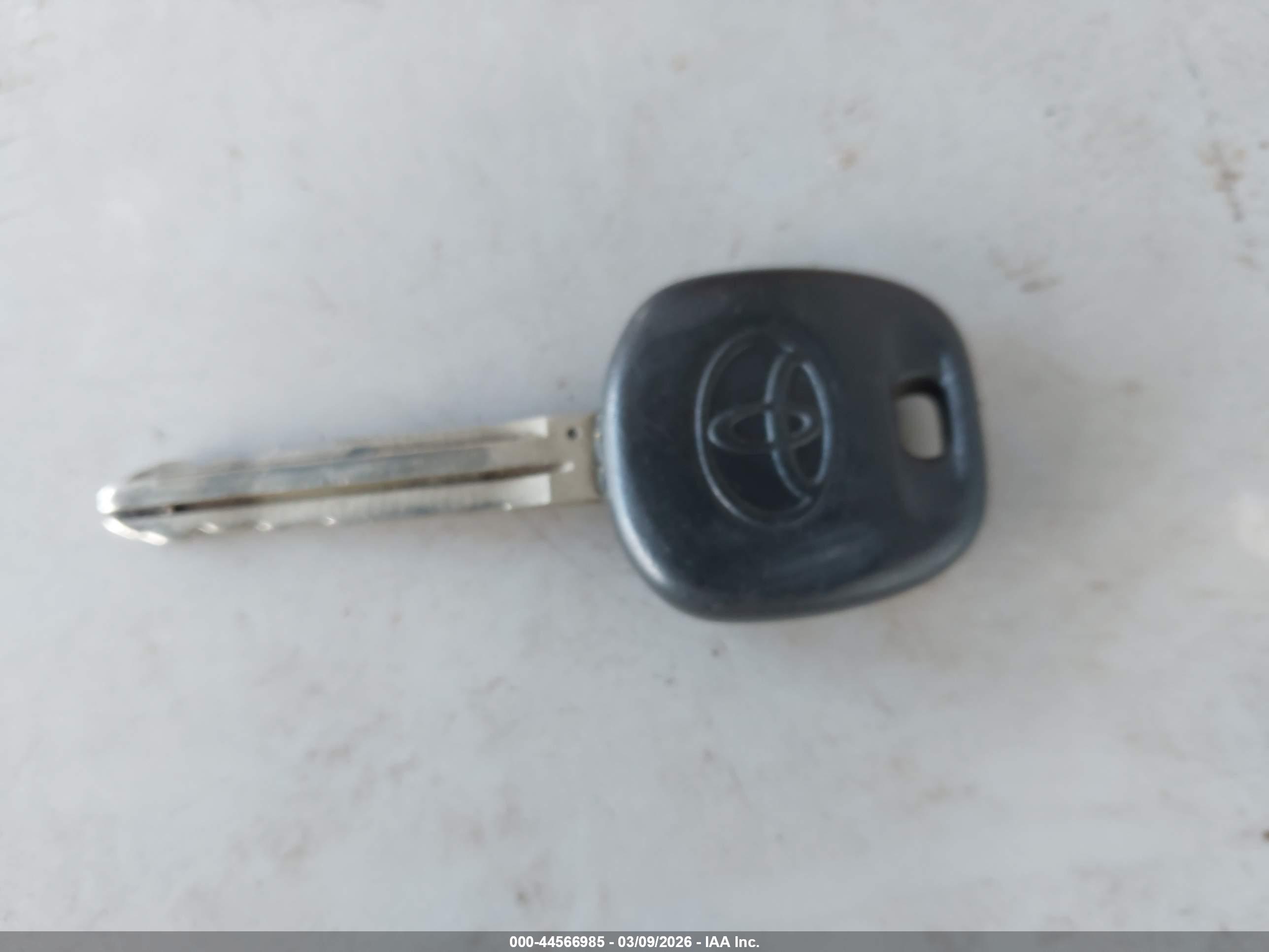 TOYOTA COROLLA image 11
