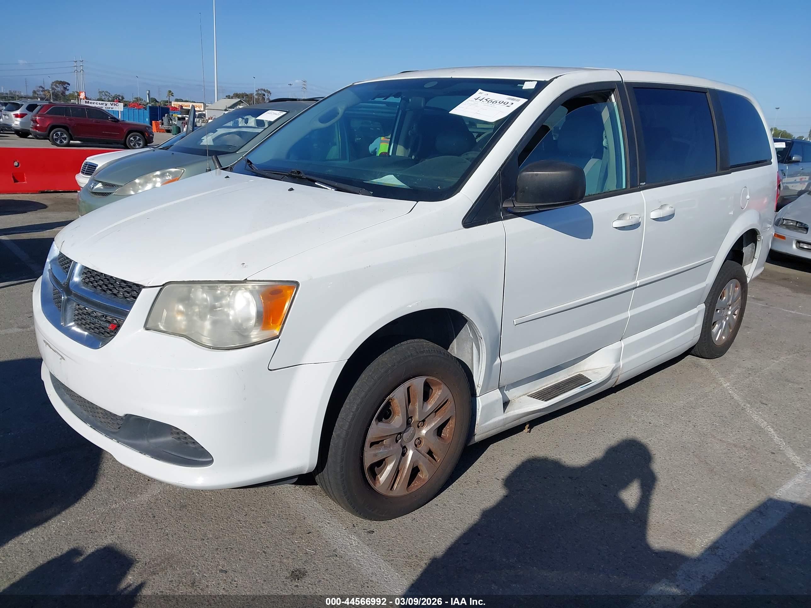 DODGE GRAND image 2