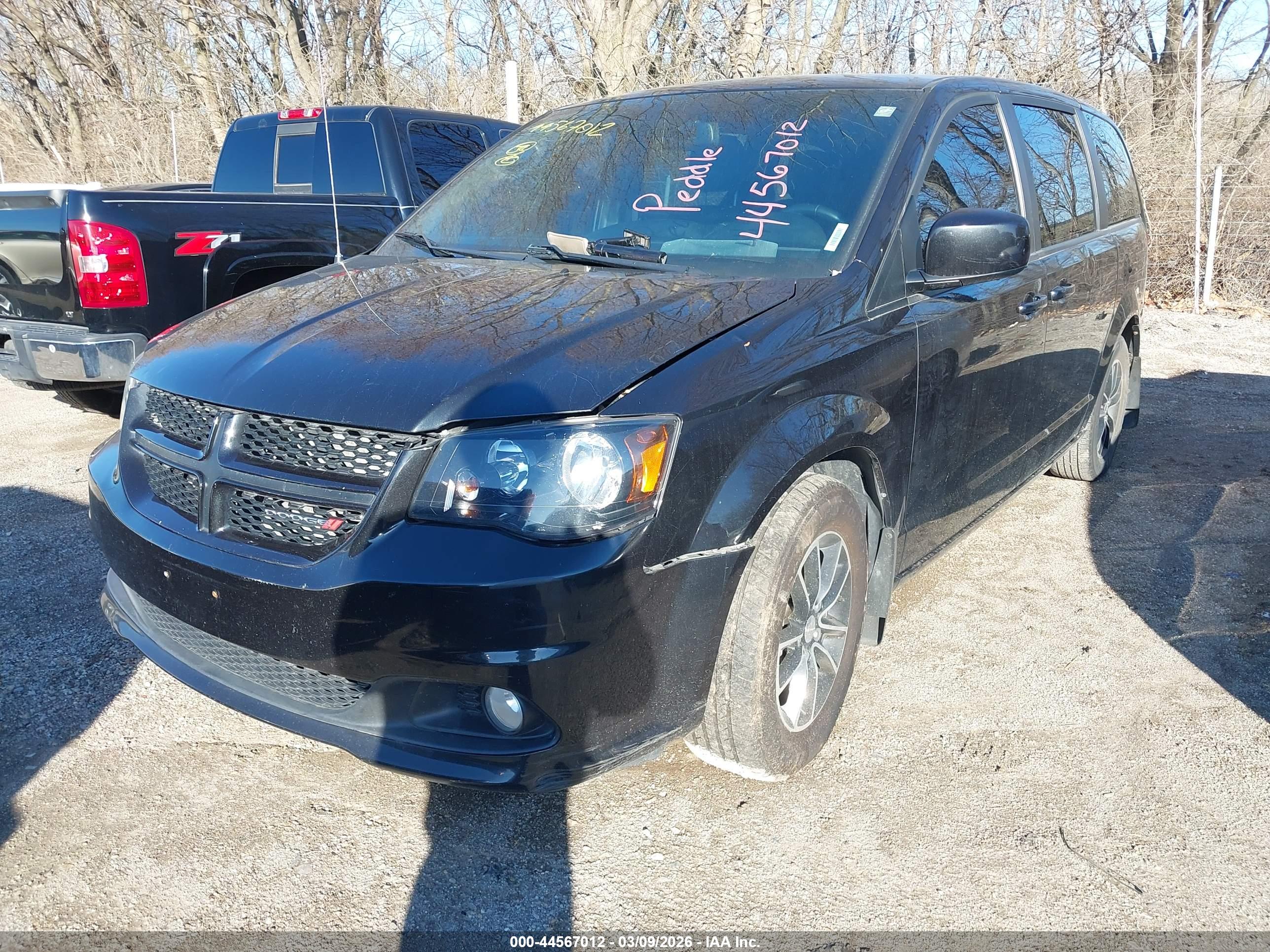 DODGE GRAND image 2