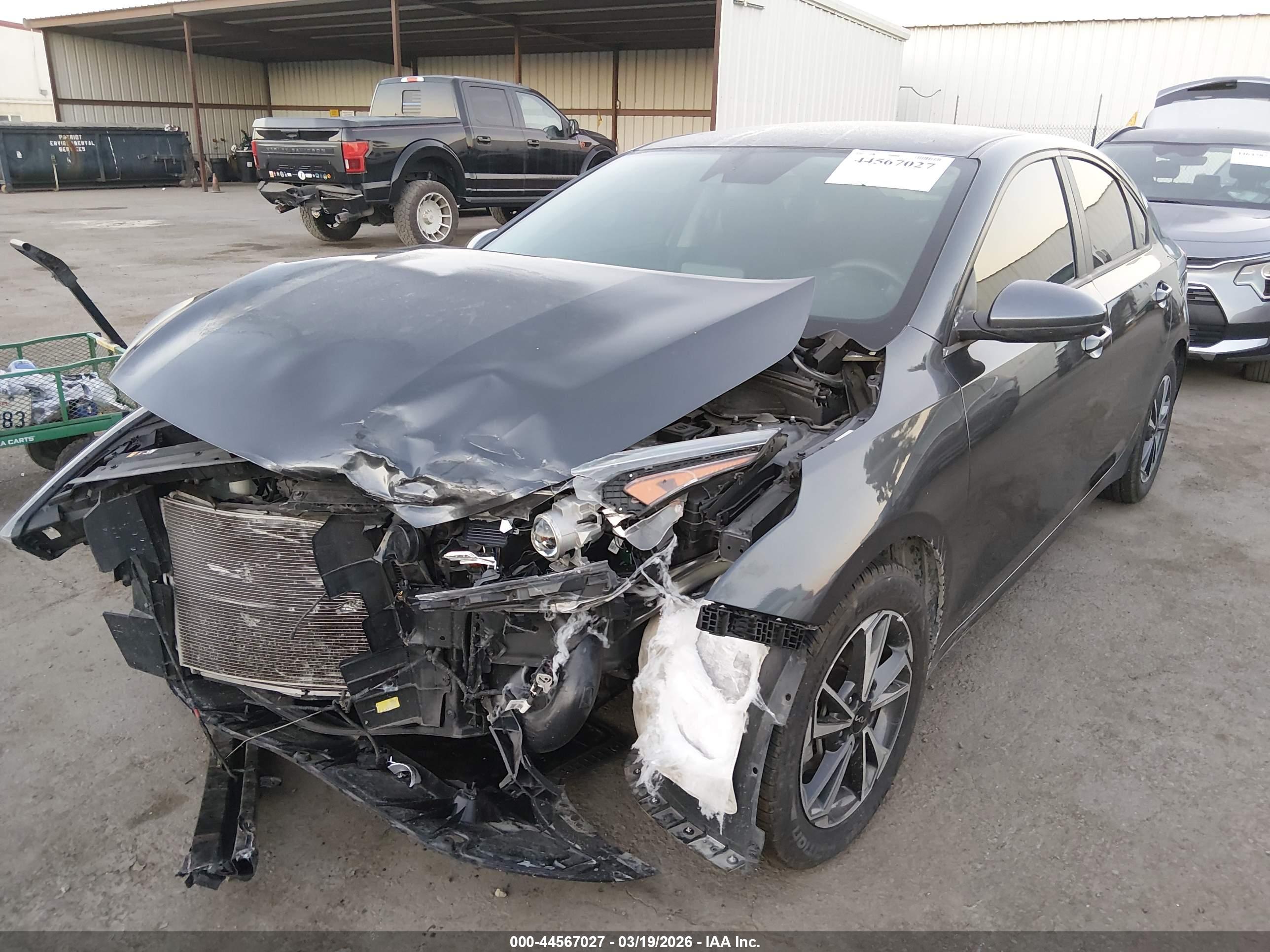 KIA FORTE image 6