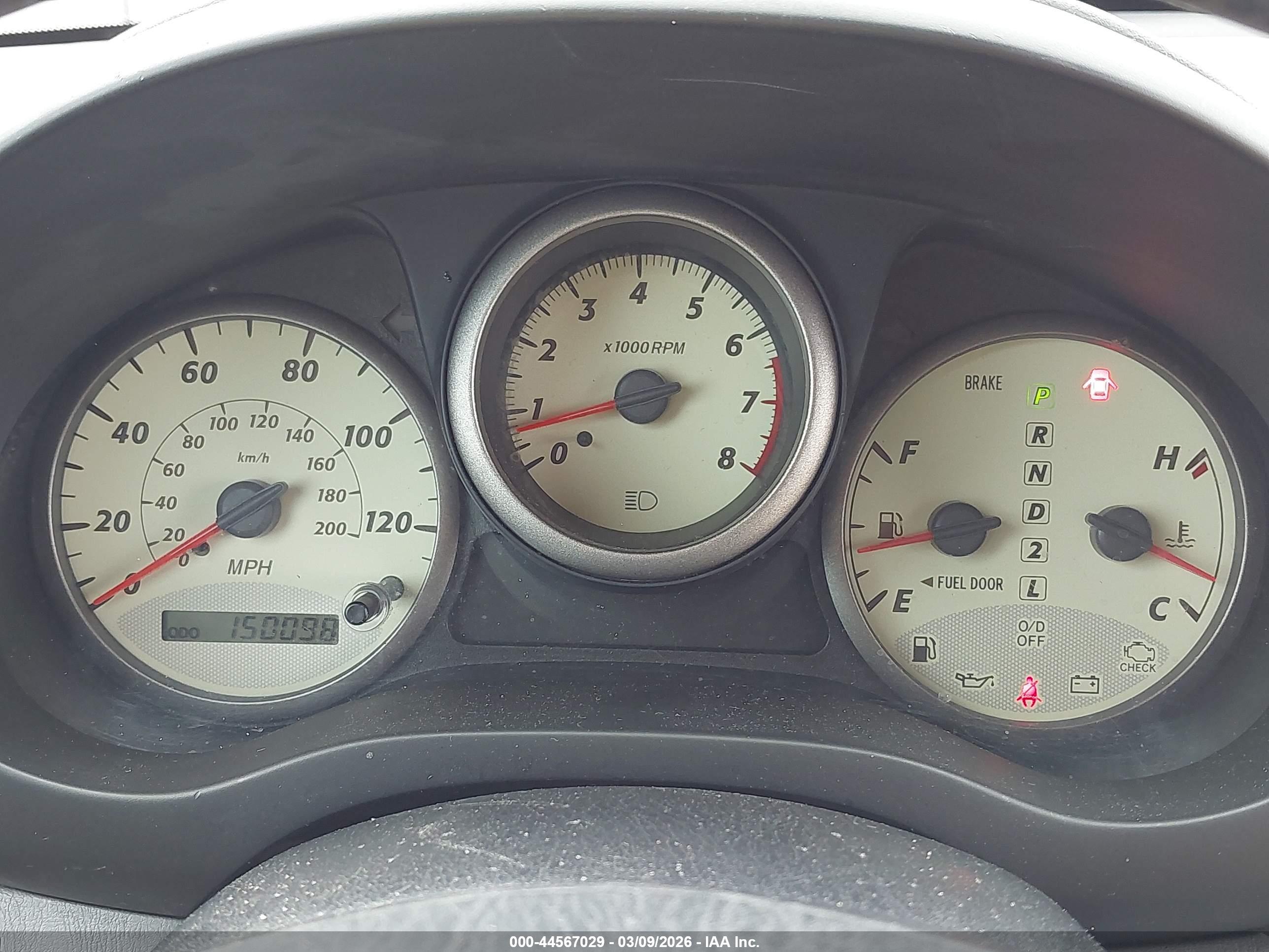 TOYOTA RAV4 image 7