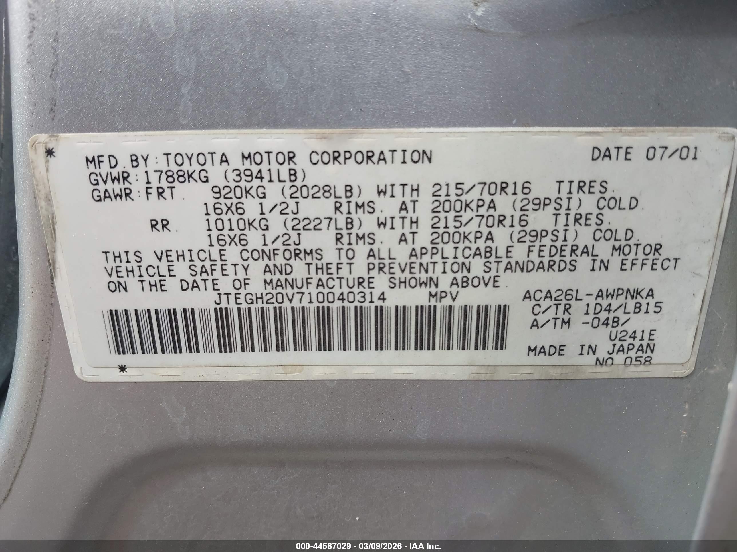 TOYOTA RAV4 image 9